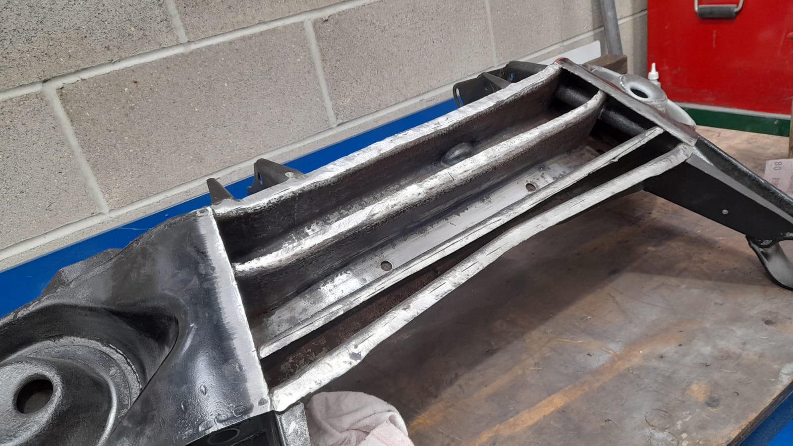 25 02 2021 Ferarri Daytona front subframe welding 6 1