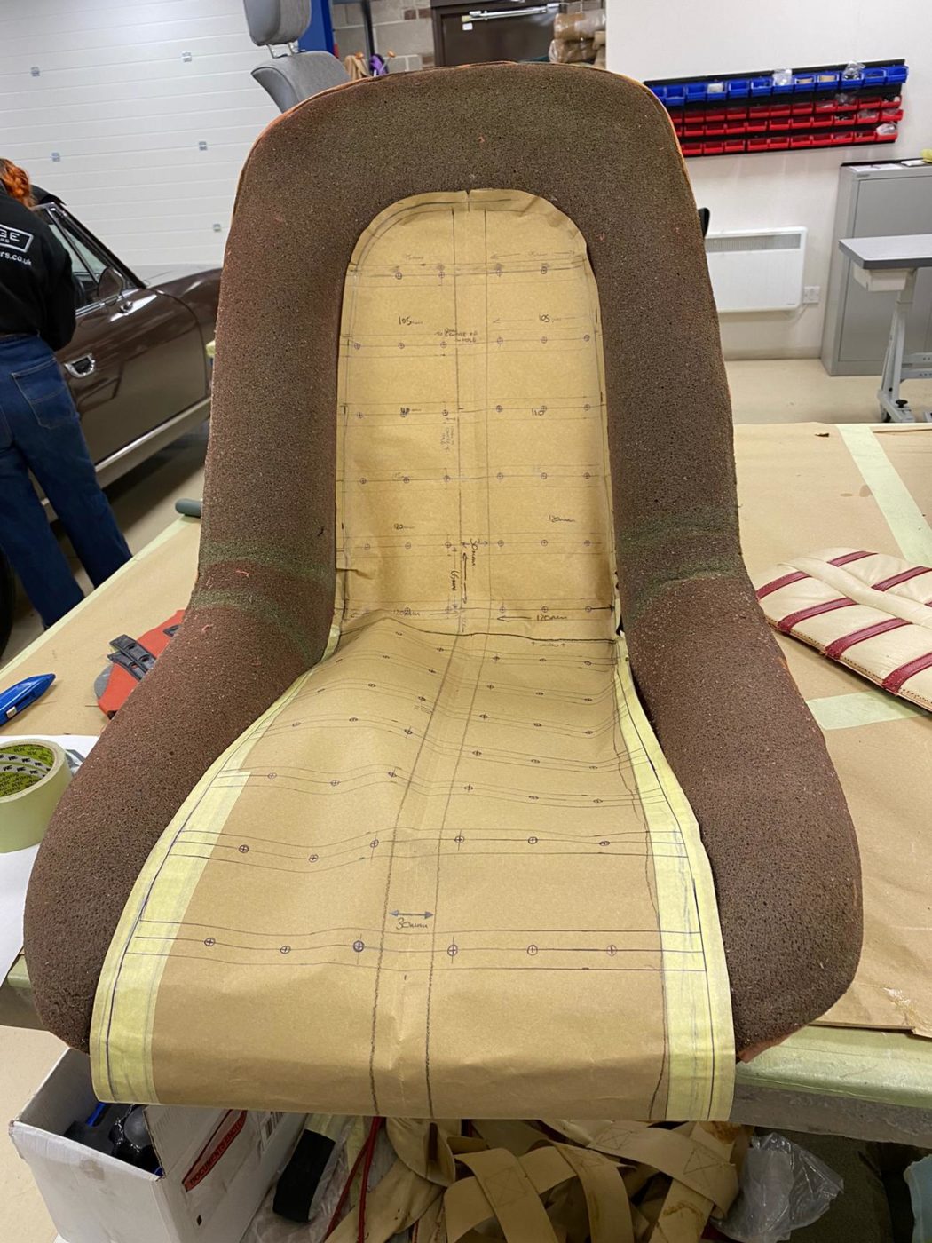 25 02 2021 Ferarri Daytona seats 8 1