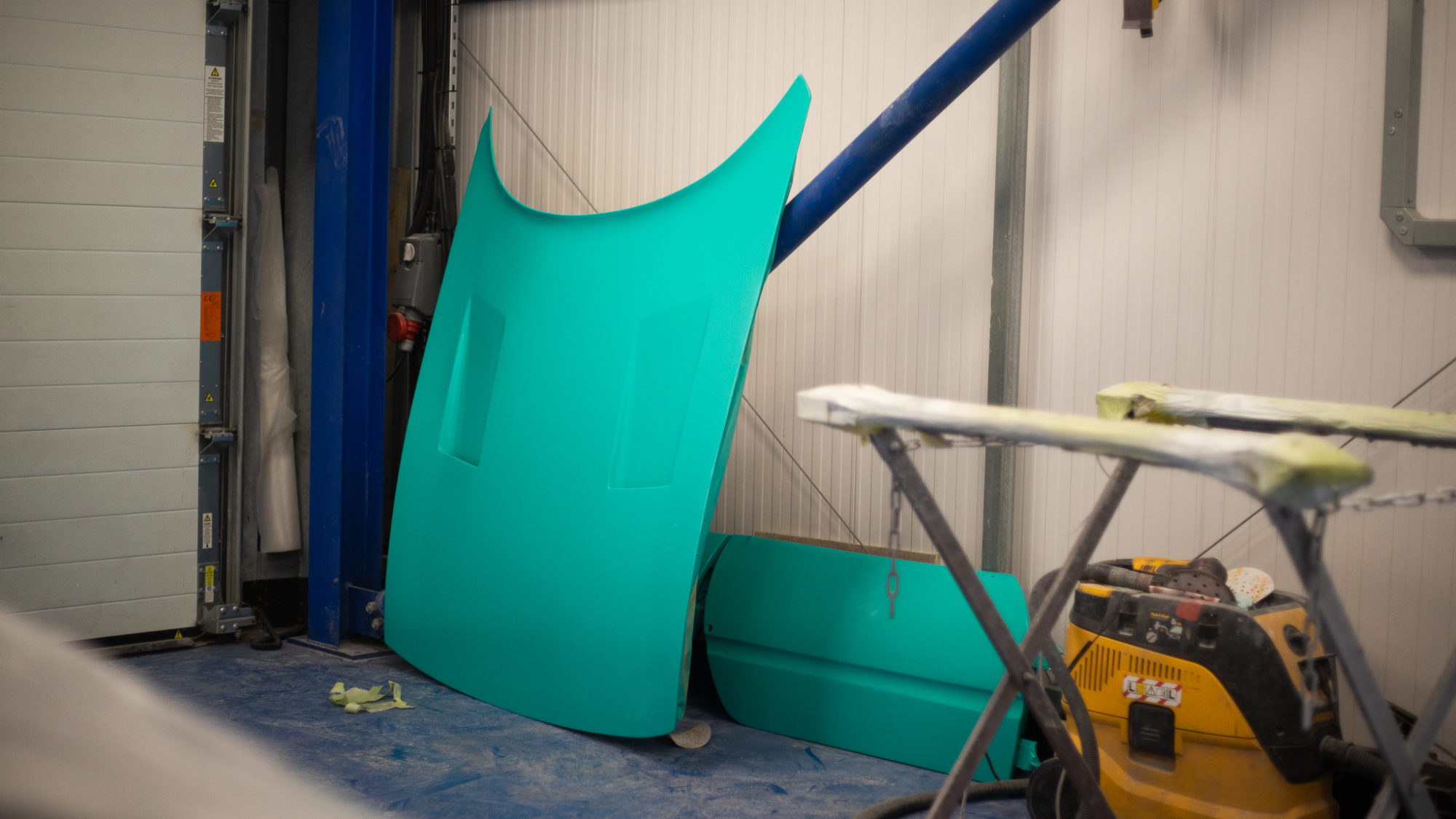 Ferrari Daytona Wings Bonnet in Green Primer 3 1