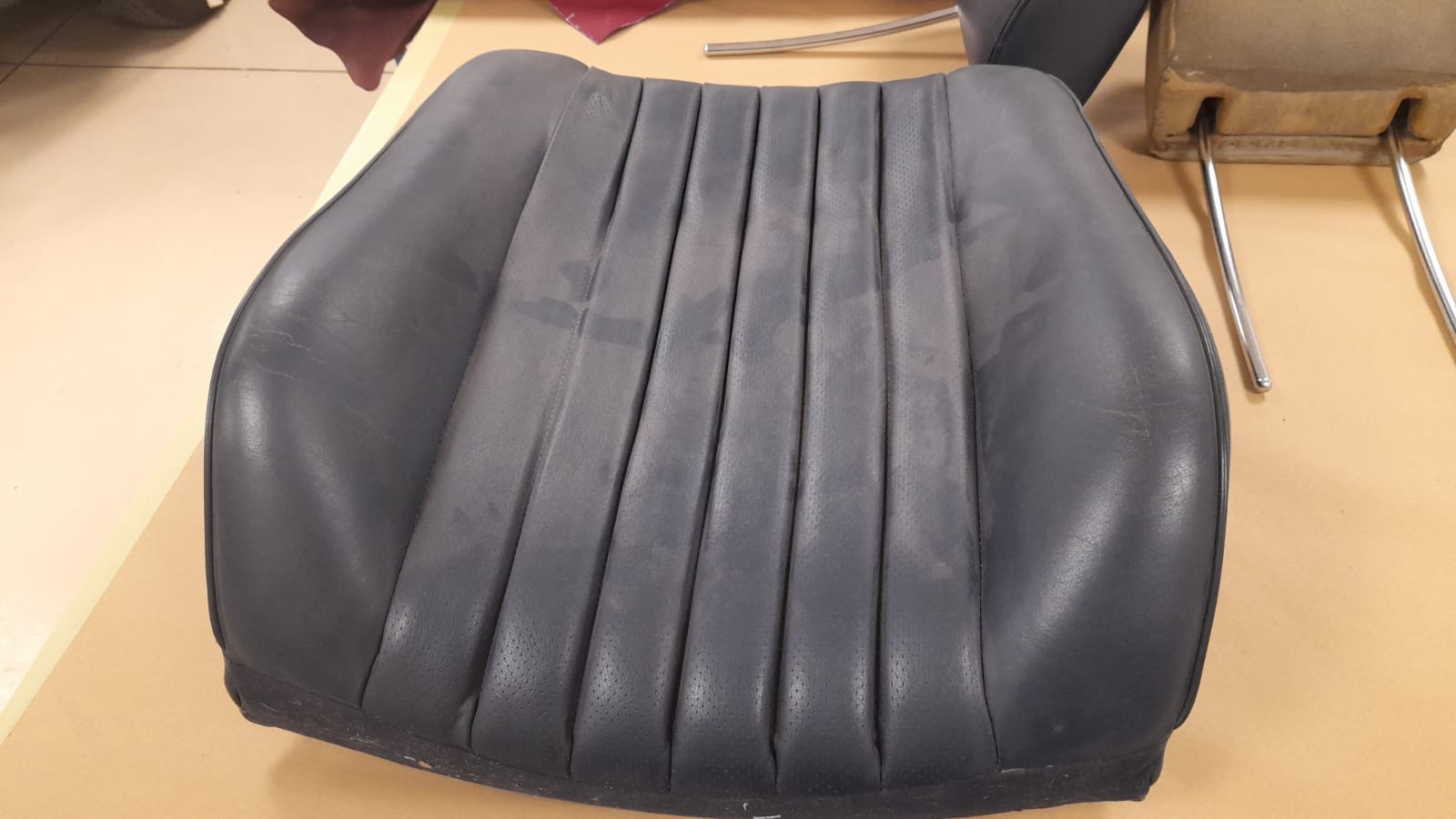 Mercedes Squab seat lydia 2 1 1