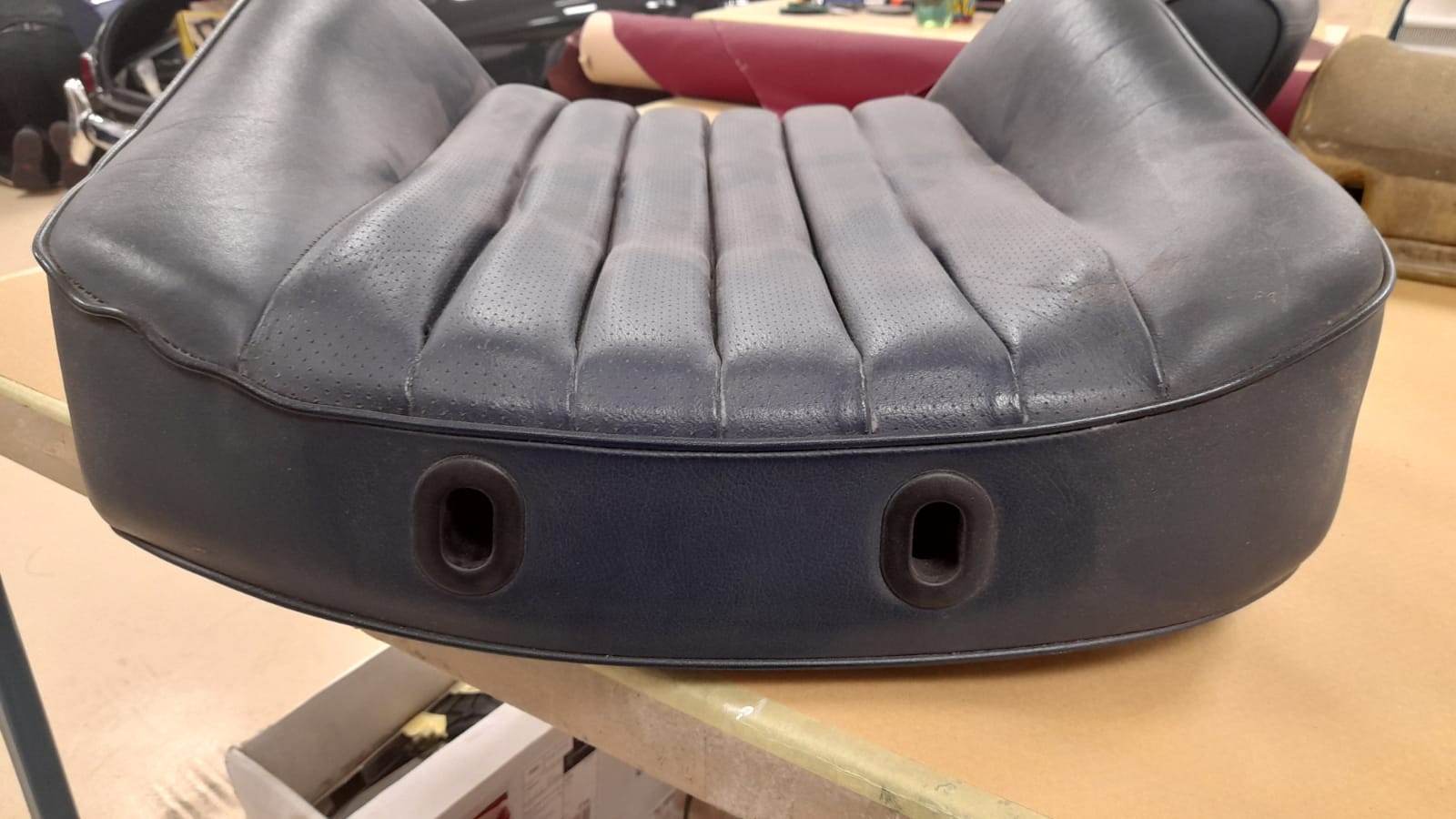 Mercedes Squab seat lydia 6 1 1