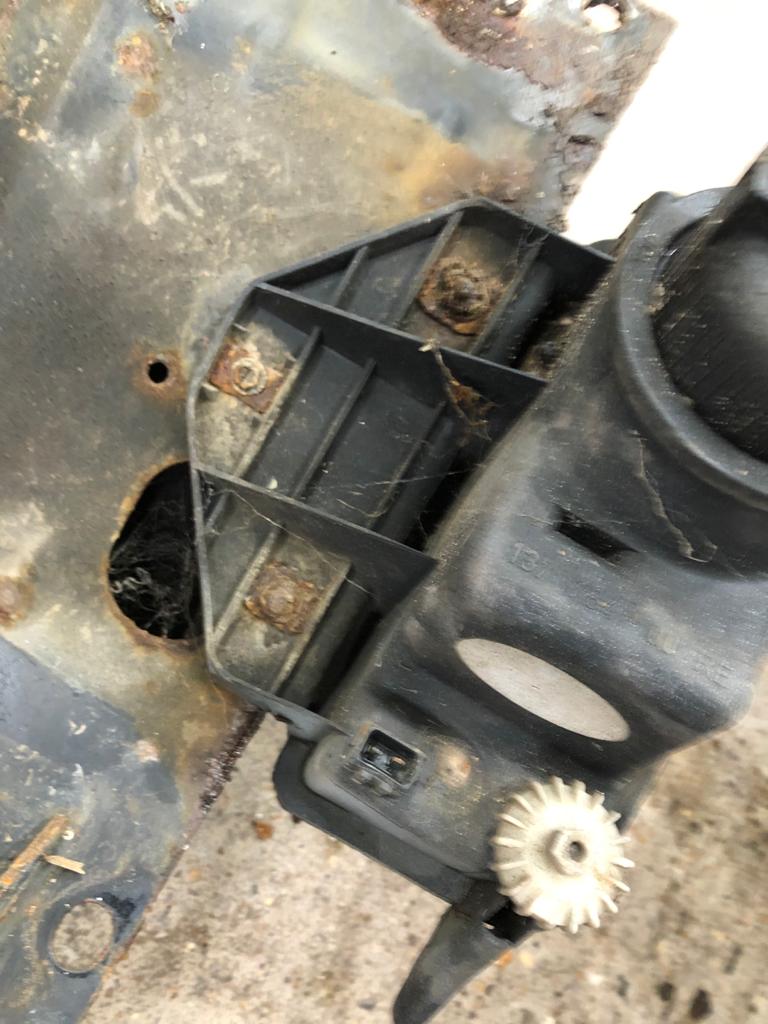 VW DISSASSEMBLY JAMES 10 1
