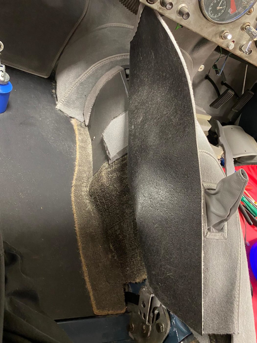jaguar XK150 carpet process 57 1