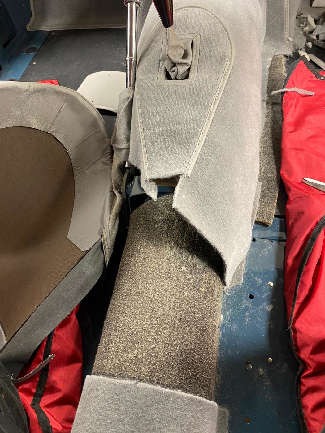 jaguar XK150 carpet process 64 1