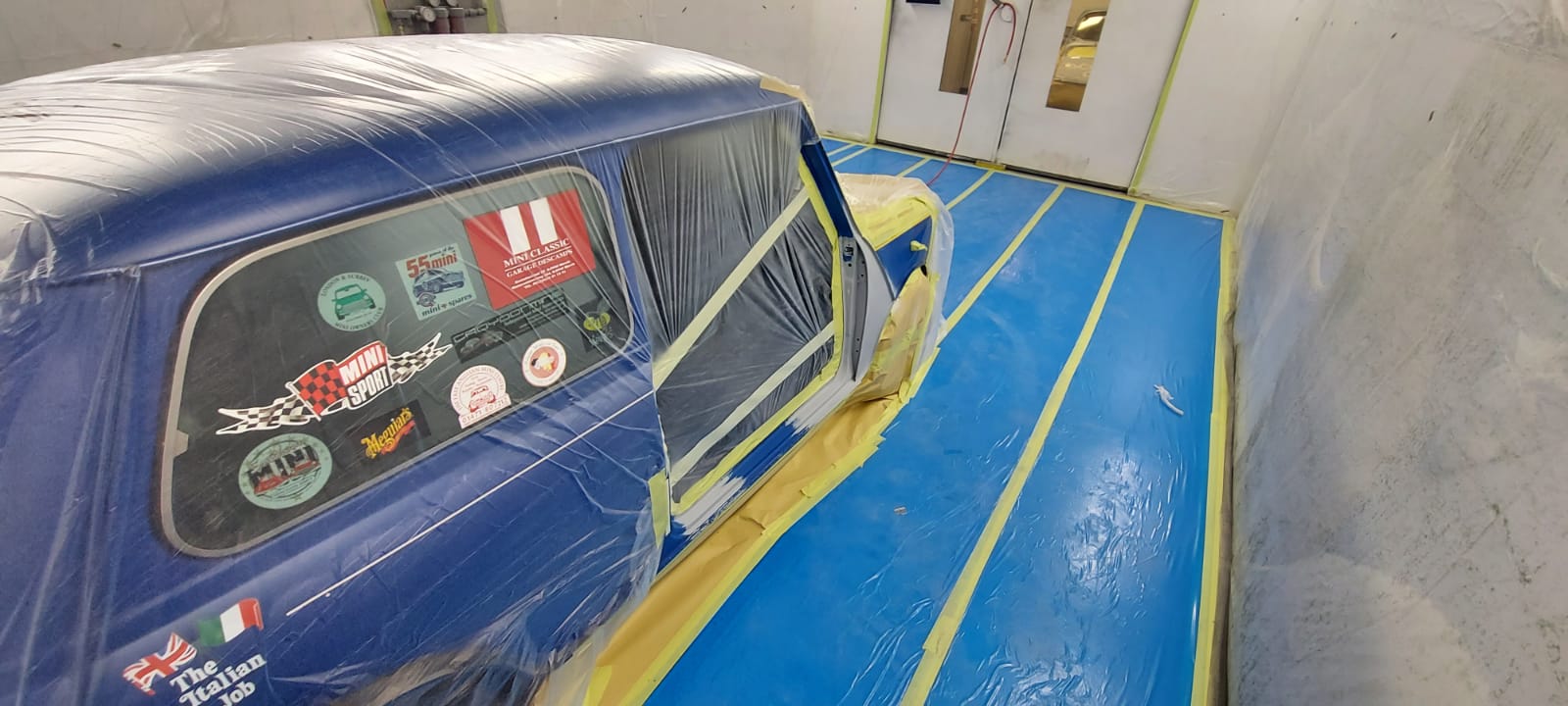 01042021 Teds Mini Rover 1993 painted 8 1