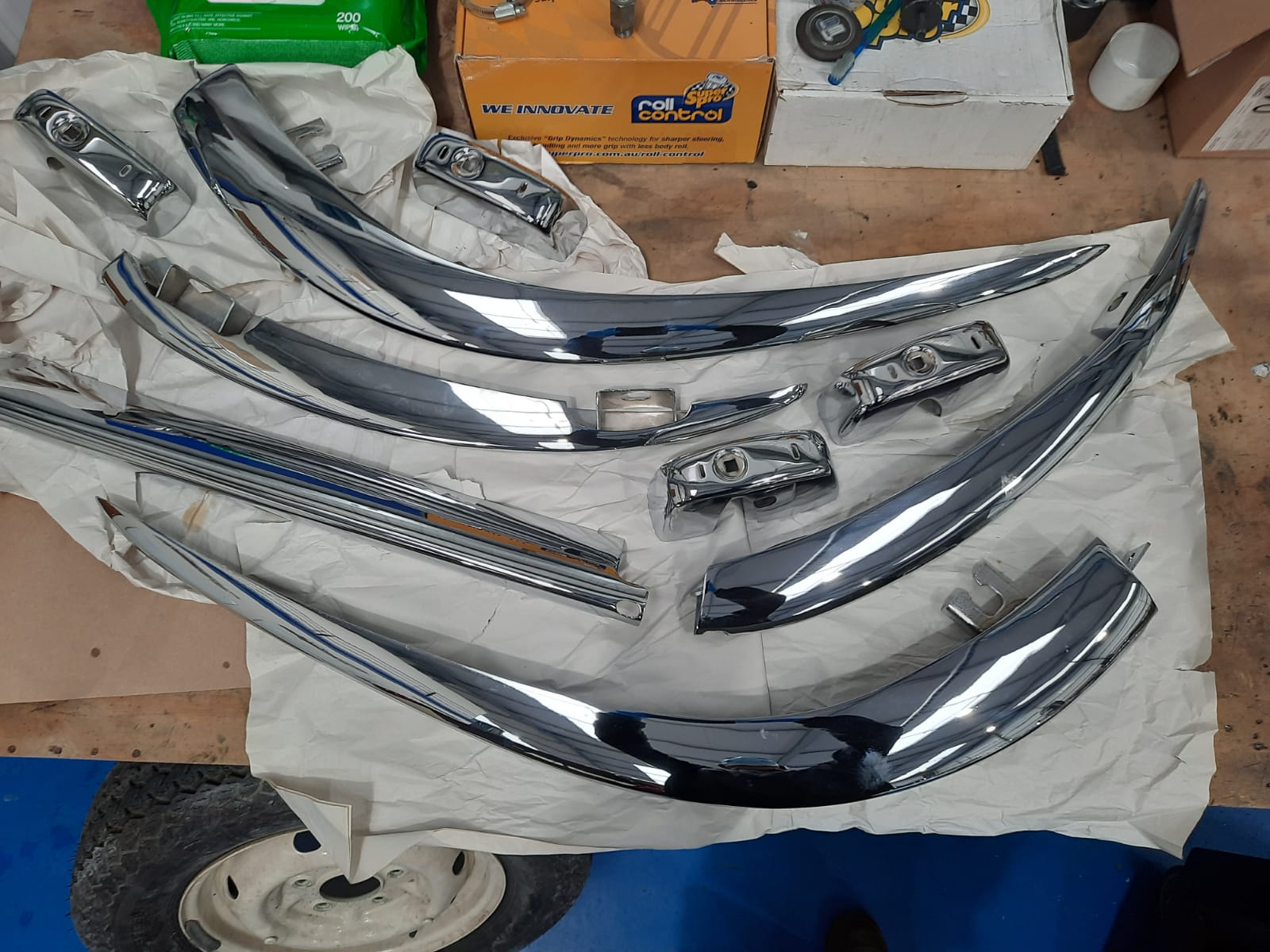 02032021 Blue Etype chrome fitted 3 1