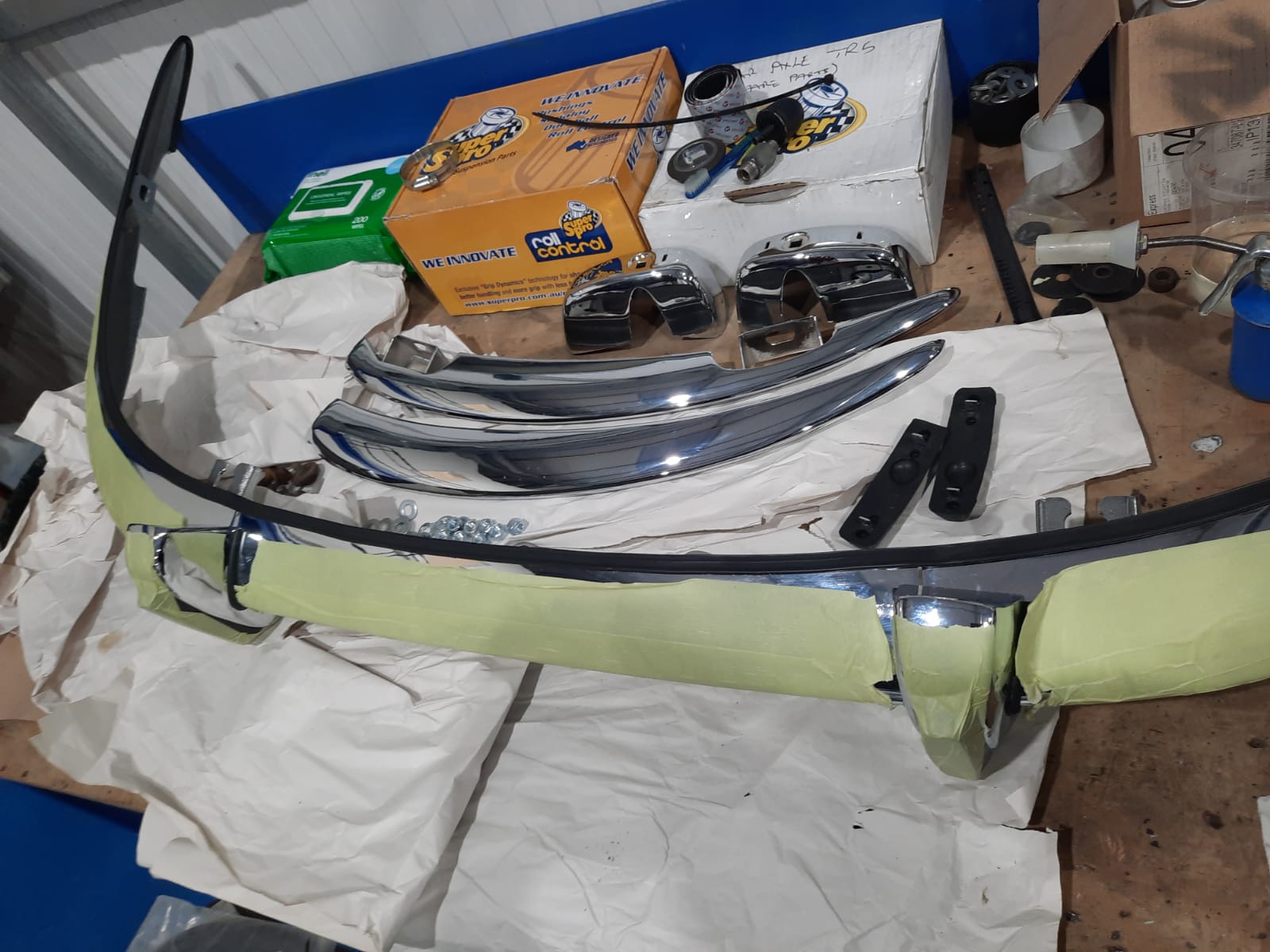 02032021 Blue Etype chrome fitted 4 1