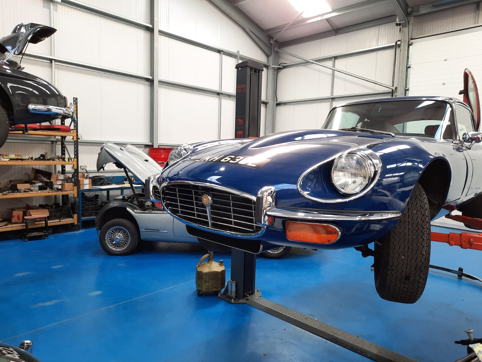 02032021 Blue Etype chrome fitted 6 1