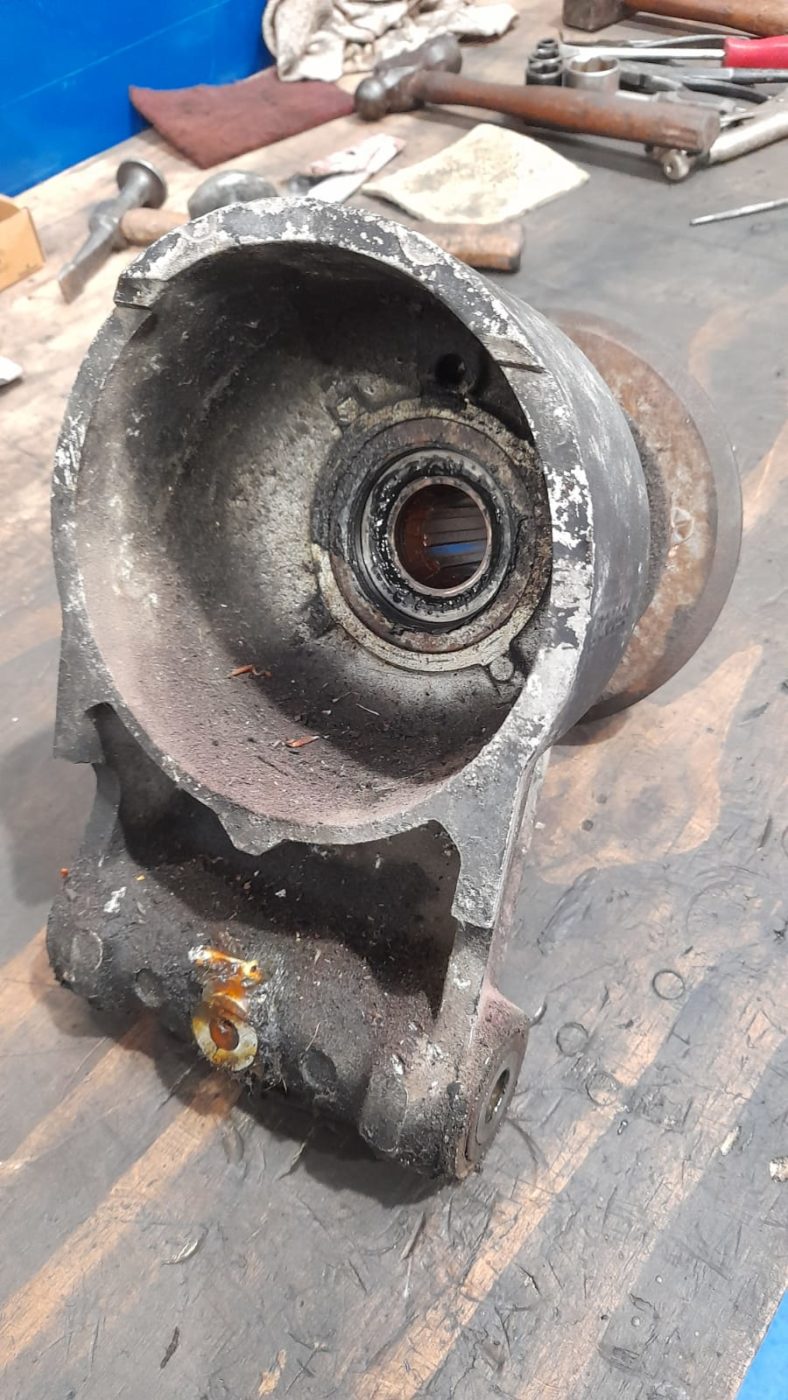 04032021 Daytona suspension bushings replaced 39 1
