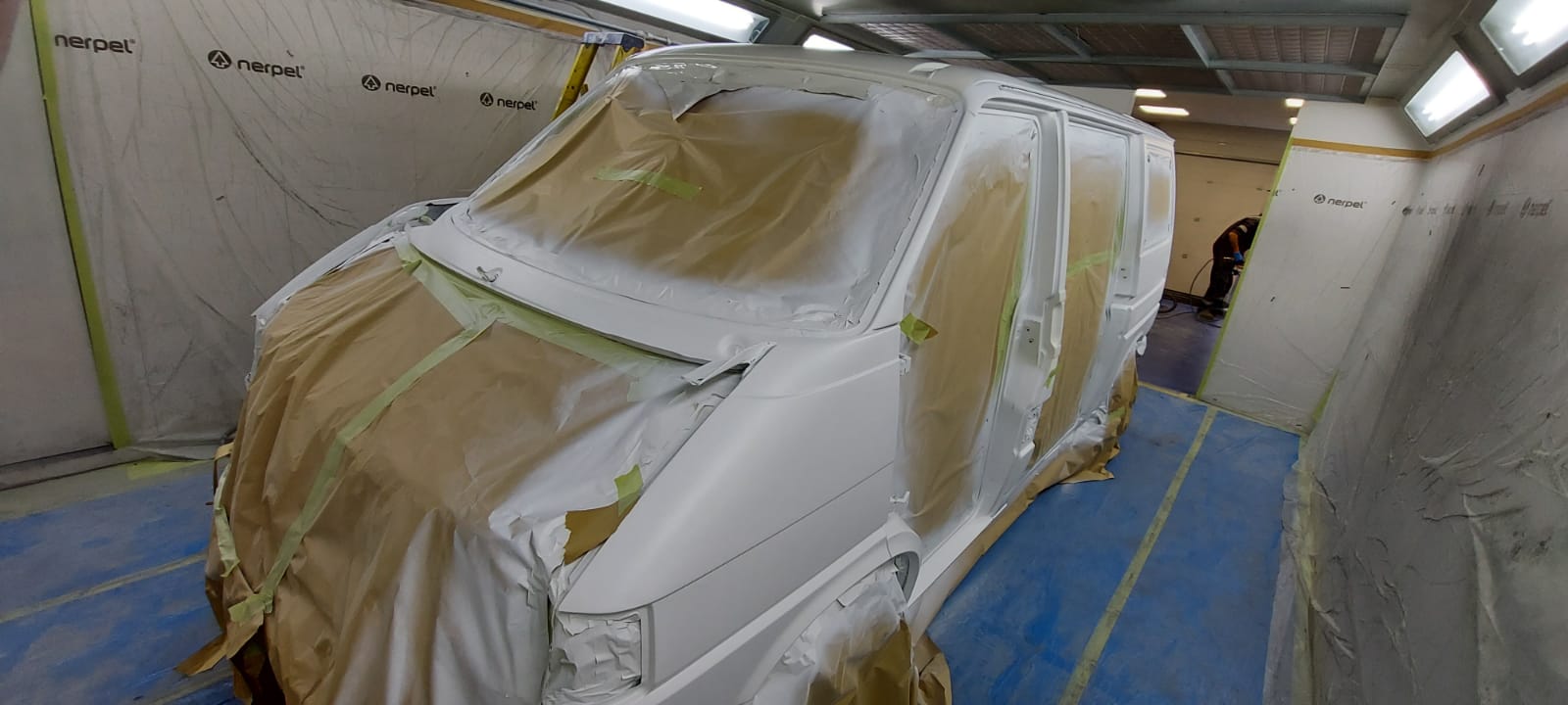 05032021 1991 vw t4 painting body chris 4 1