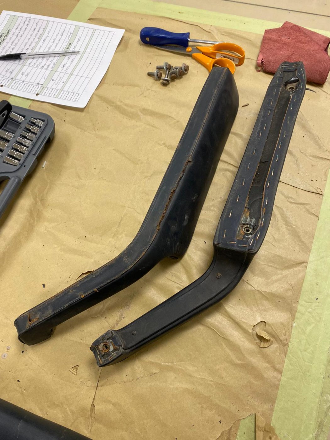 09032021 Ferarri Daytona Arm rests brian 3 1