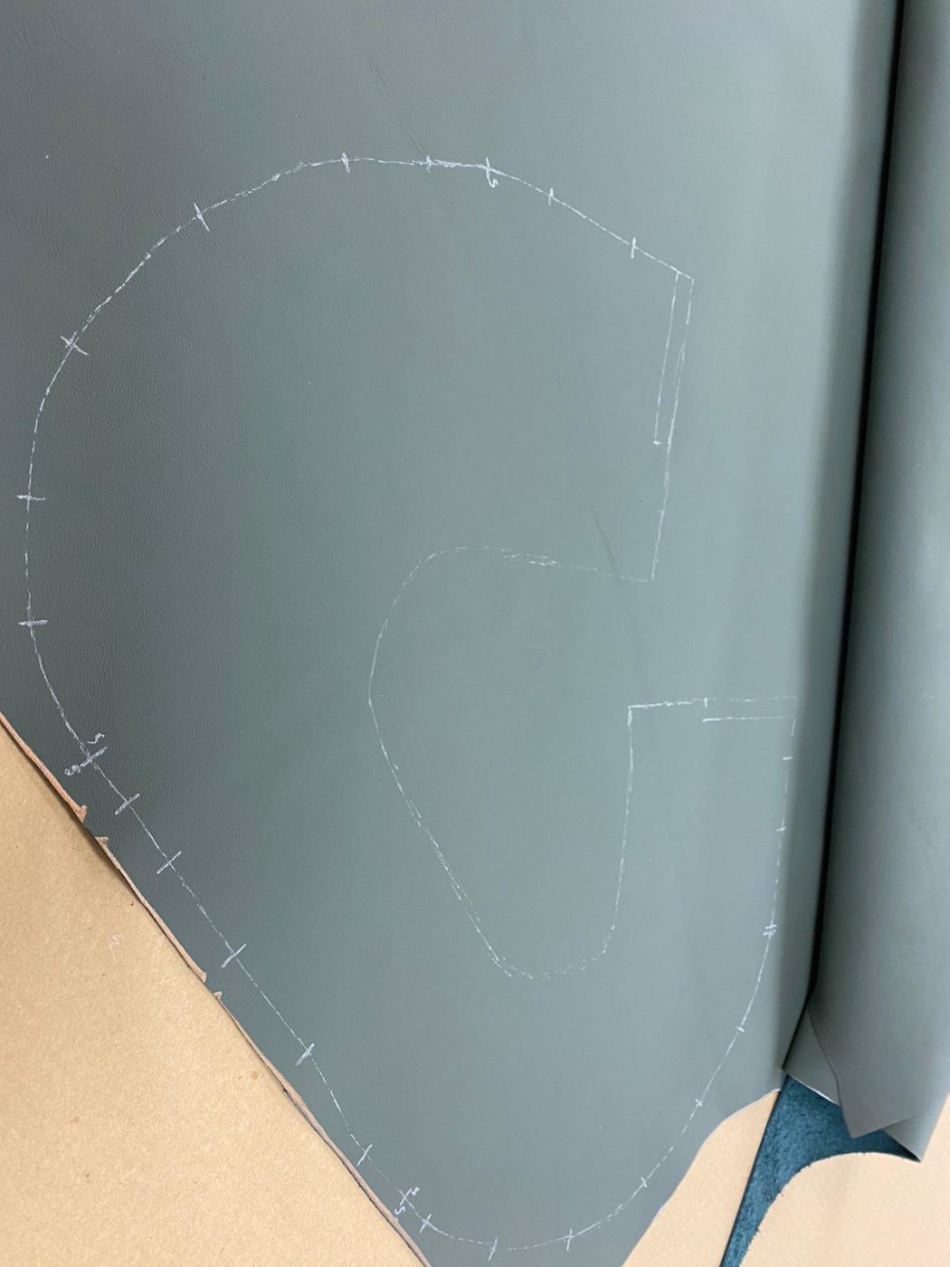 10 03 2021 Ferarri Daytona headrest 18 1