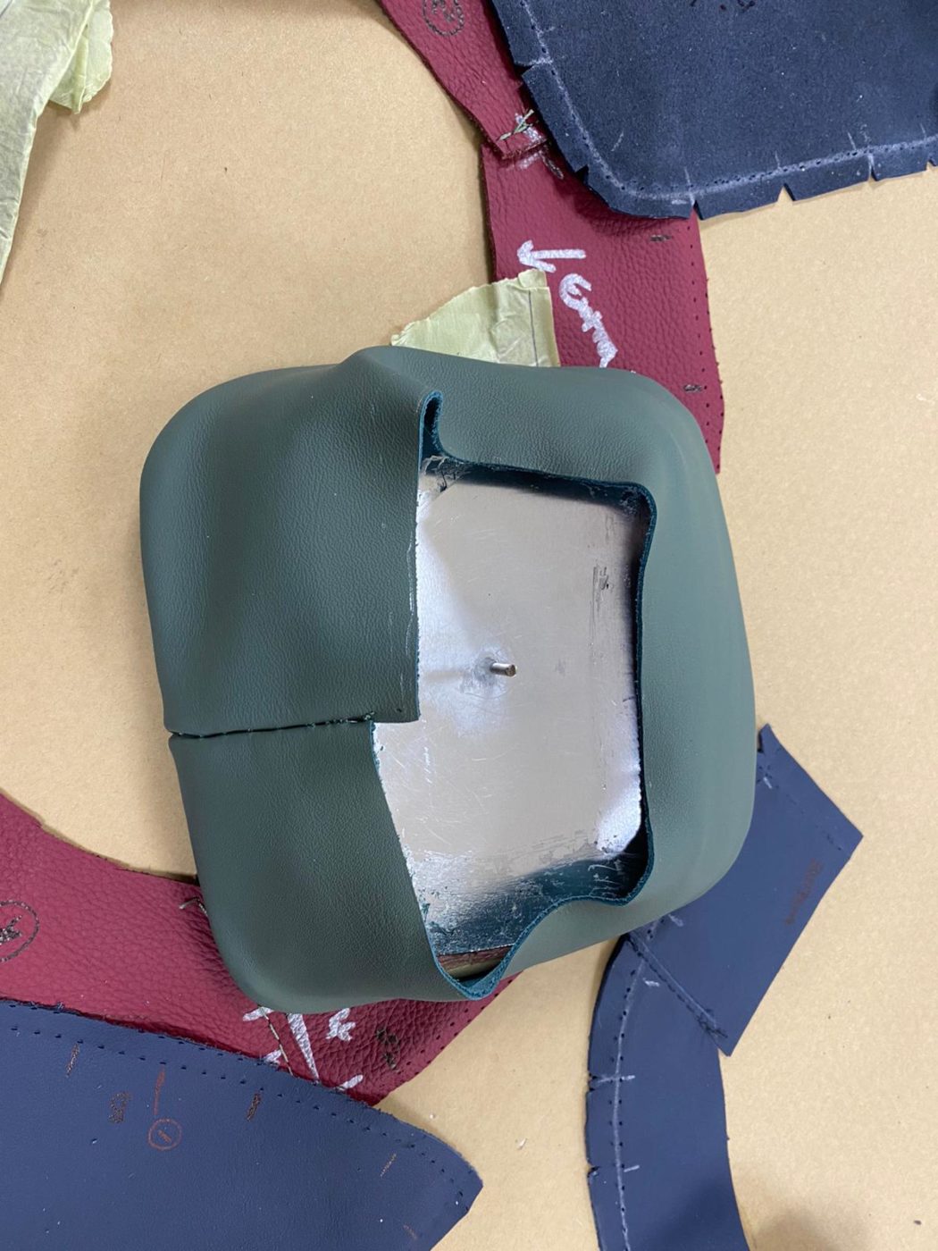 10 03 2021 Ferarri Daytona headrest 4