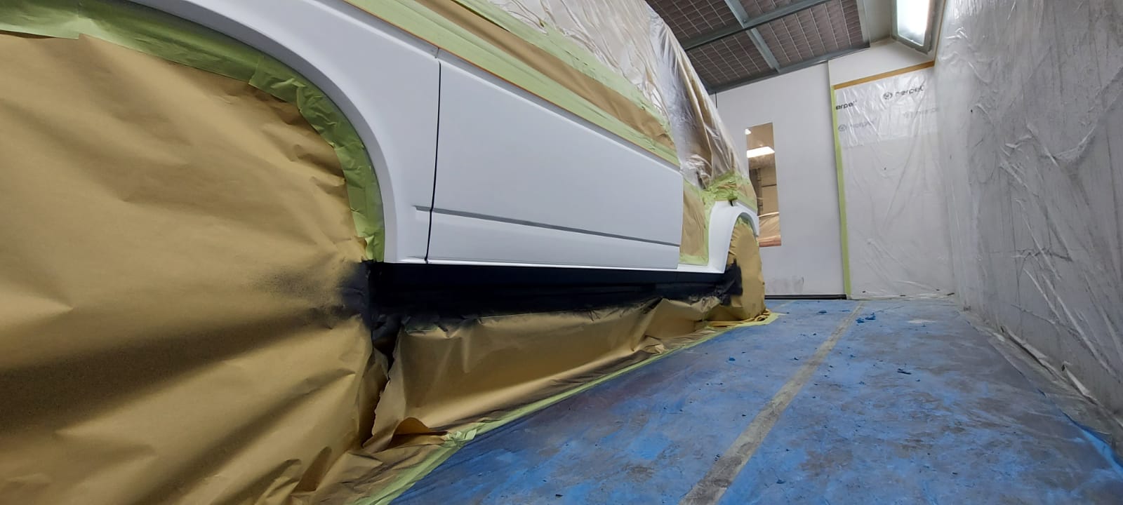 10 03 2021 vw t4 campervan doors masked and painted 1 1