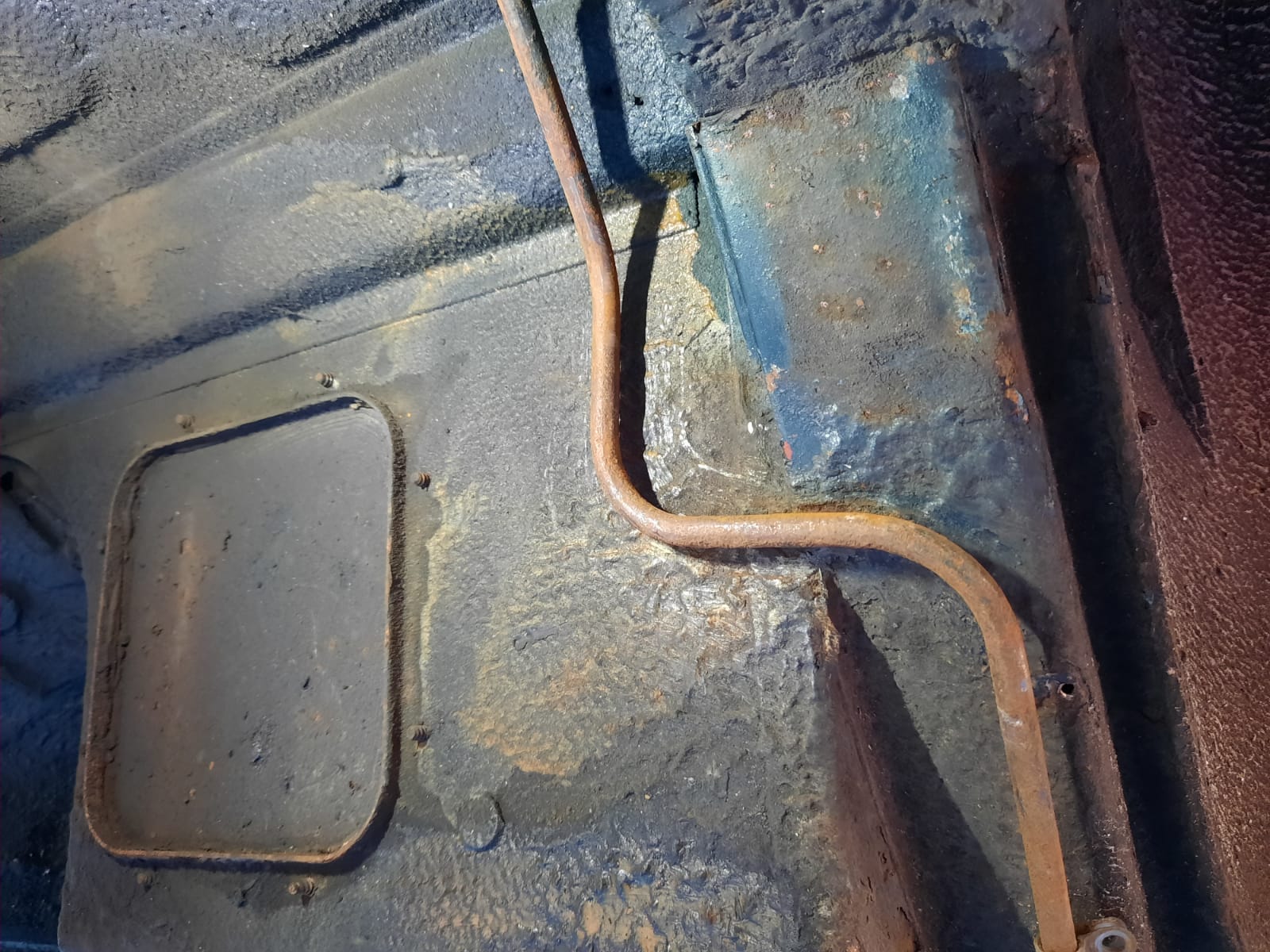 11 03 2021 Green Jag rusty fuel line replaced 3 1