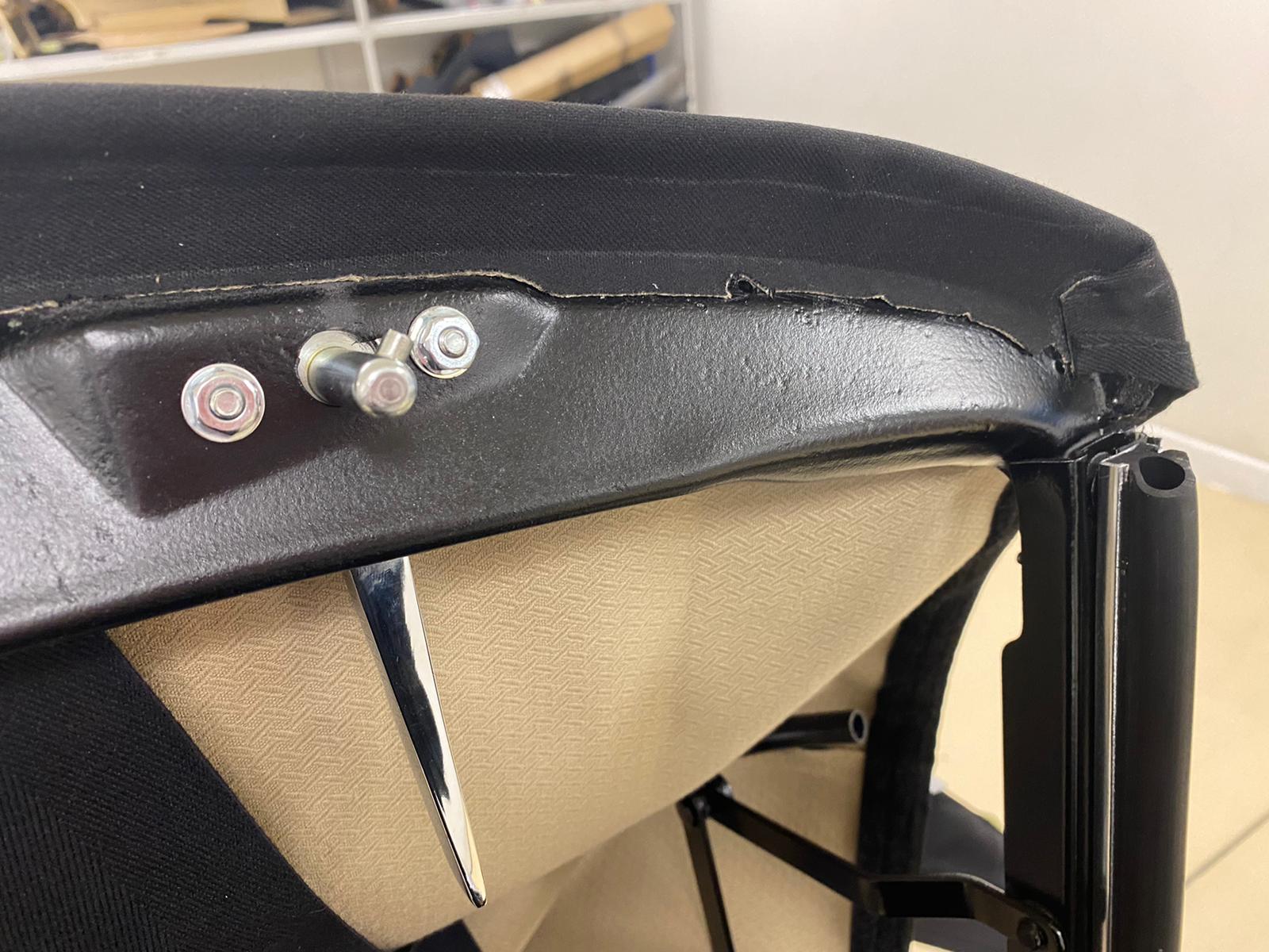 12 03 2021 Triumph TR5 hood kath 61 1