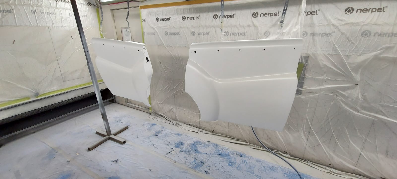 16 03 2021 Mk7 Jaguar doors prep and ready for primer and primed 6 1