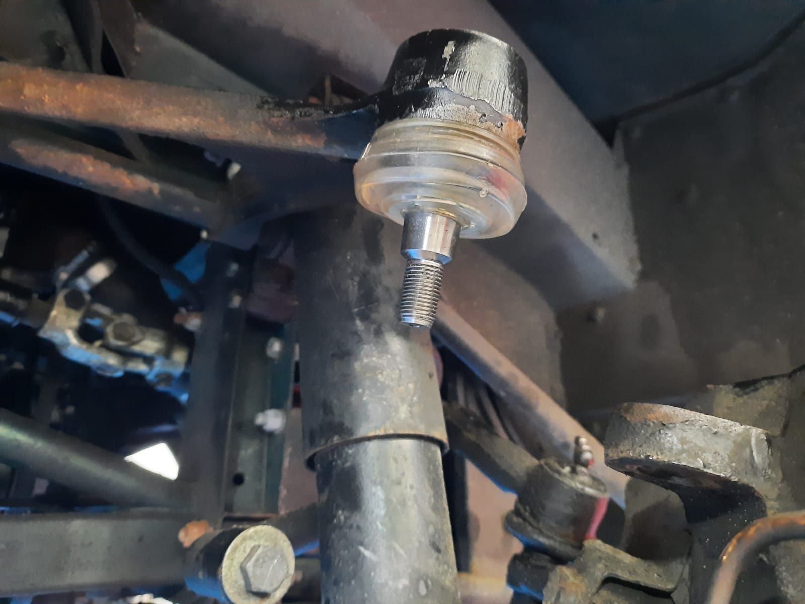 18.03.2021 Green jag etype 1970 series 2 suspension bull joint 5 1