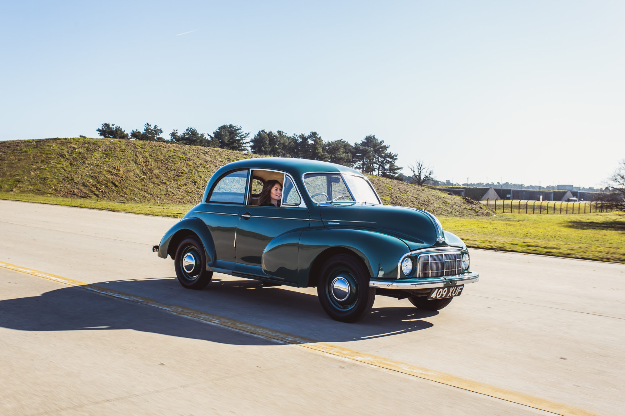 1949 Morris Minor Lowlight In Motion 10 1