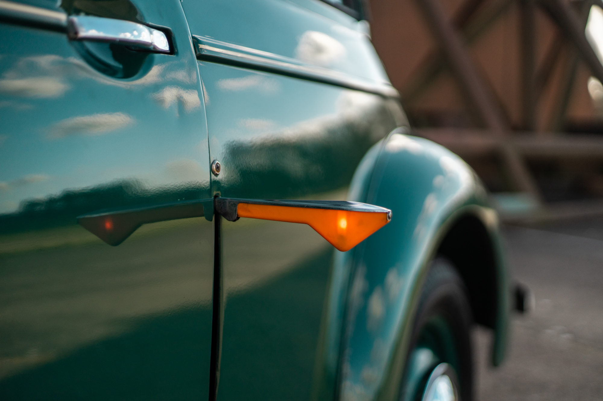 1949 Morris Minor Lowlight extras 05 1