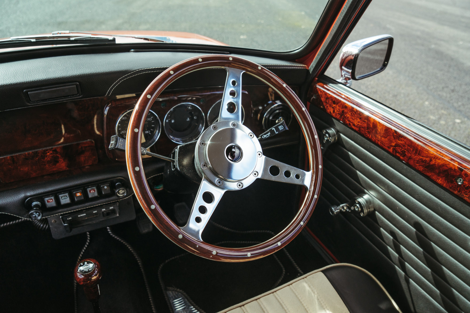 1980 Mini GT Main Photos runway 8 1