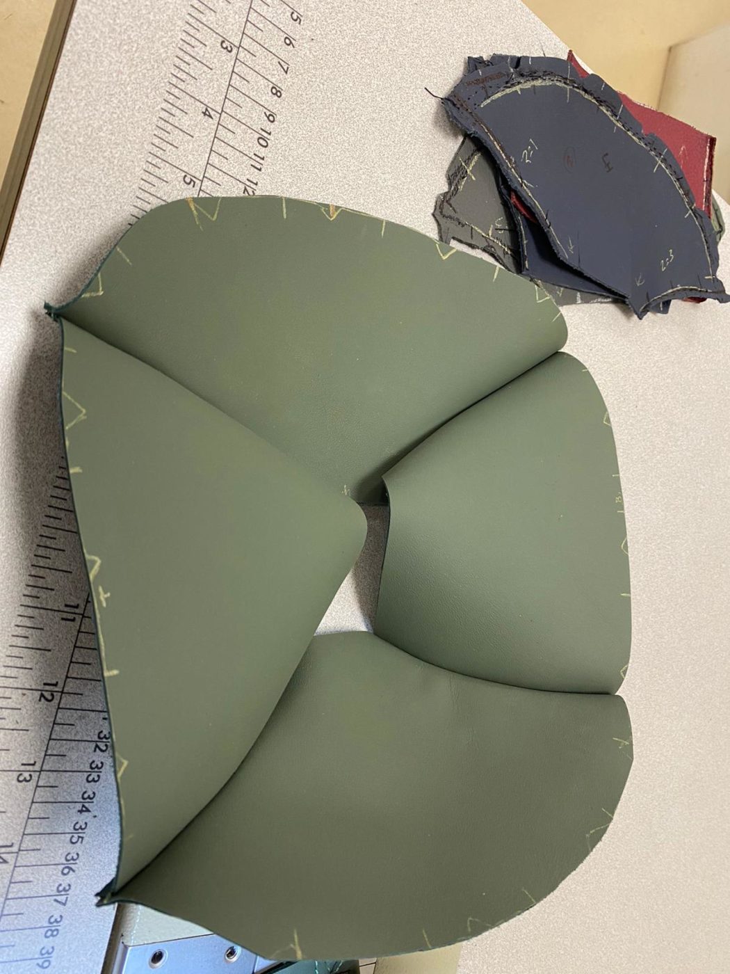 22032021 Ferarri Daytona Kath Second headrest remake 12 1 1
