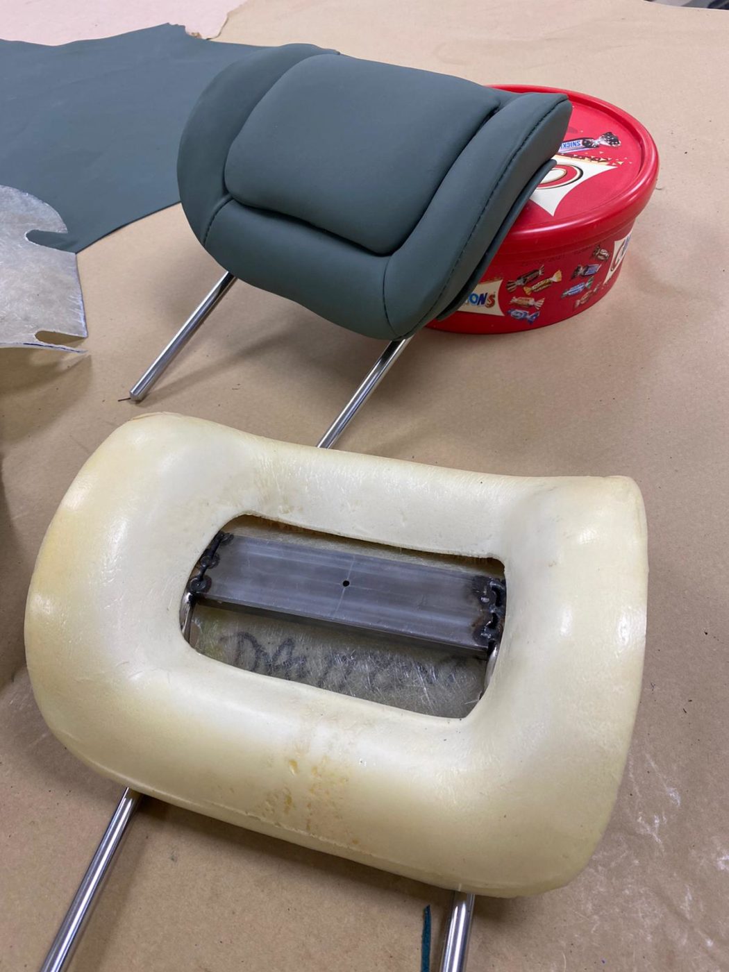 22032021 Ferarri Daytona Kath Second headrest remake 18 2