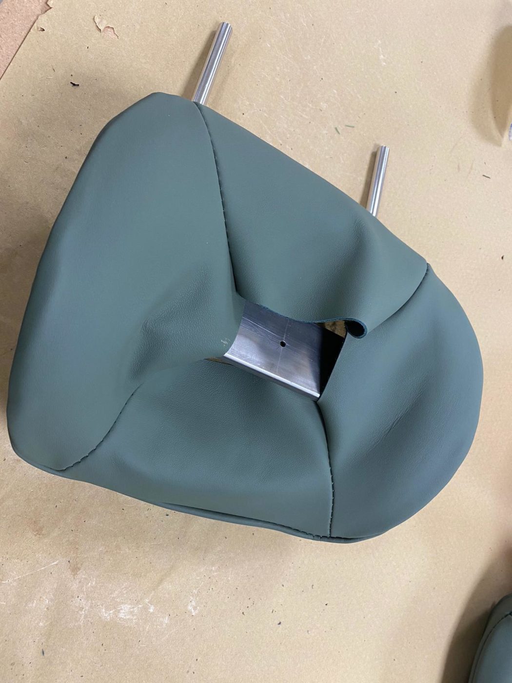 22032021 Ferarri Daytona Kath Second headrest remake 21 1