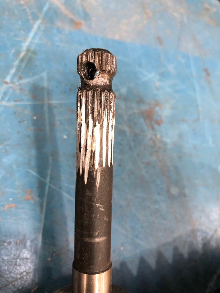 23032021 Fiat 500 Abarth steering column bodge 3 1