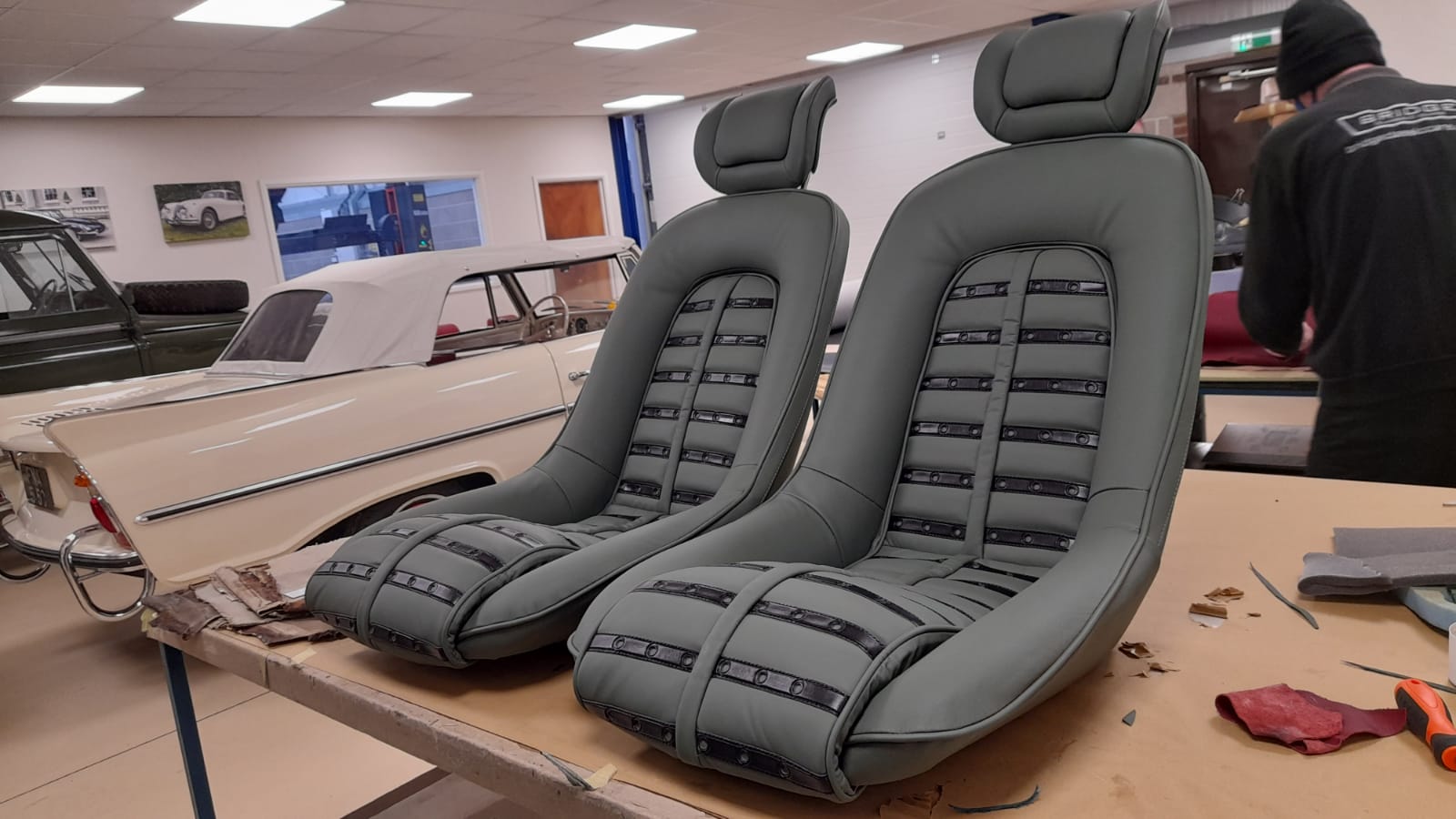 24032021 Ferarri Daytona recovering seat frames 15 1
