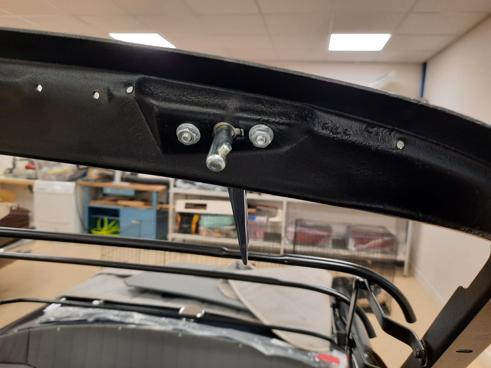 25 02 2021 TR5 hood mechanism fitted 4 1