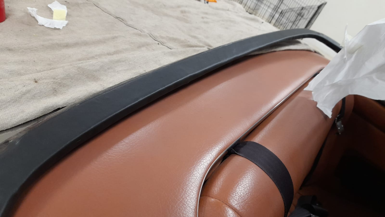 26 02 2021 Triumph Stag brown hood brian and lydia 19 1