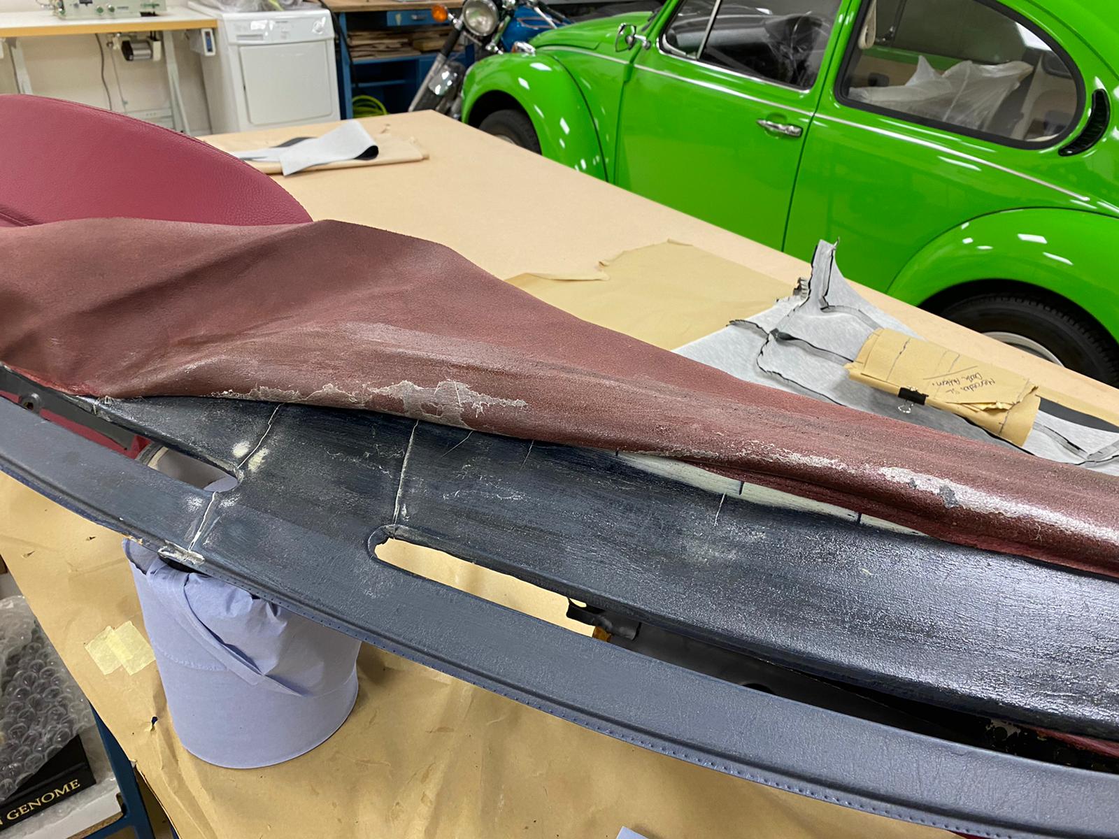 29032021 Mercedes 500SL Dashboard Kath 127 1