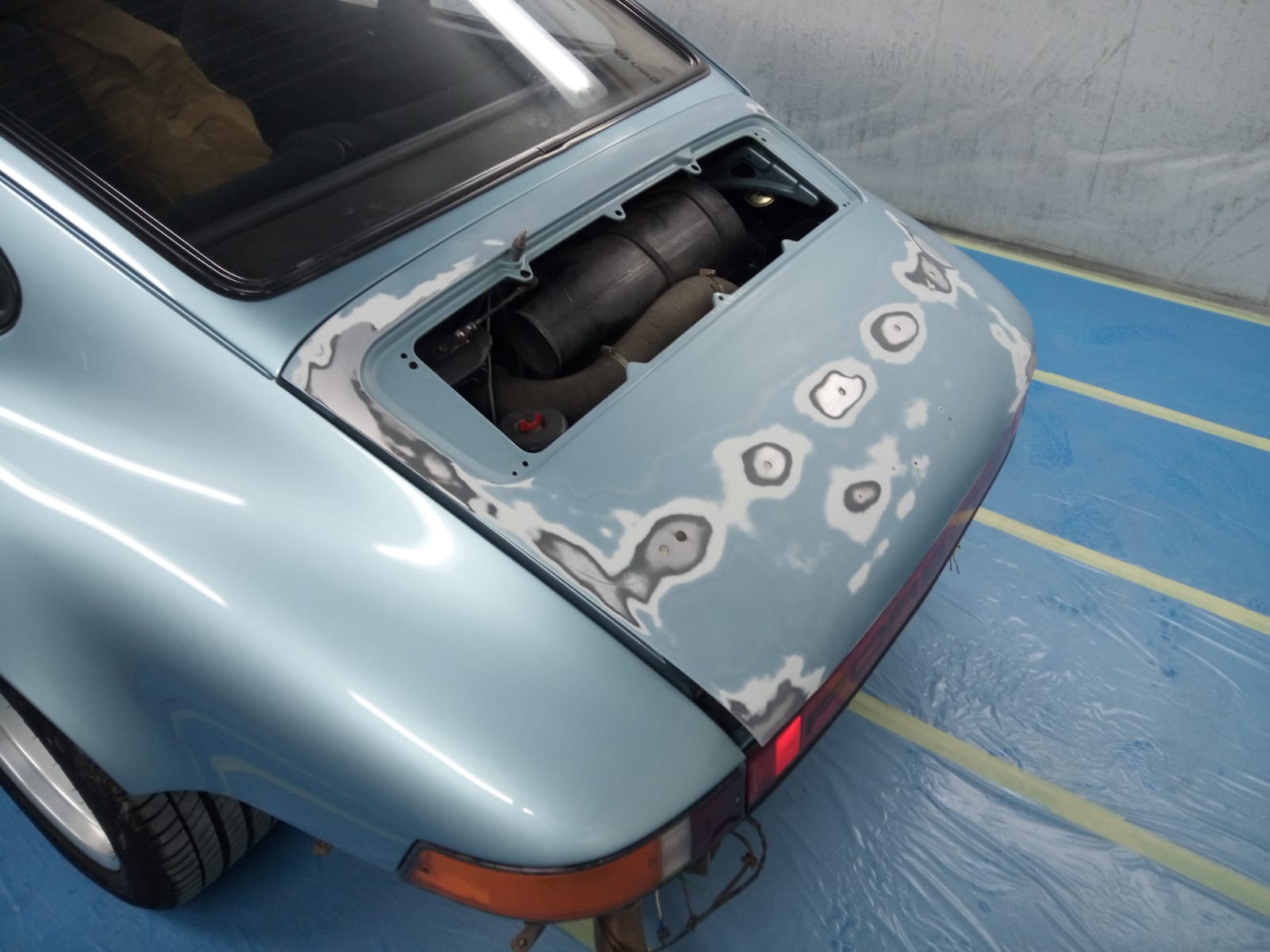 31.03.2021 911 Porsche paint work 38 2