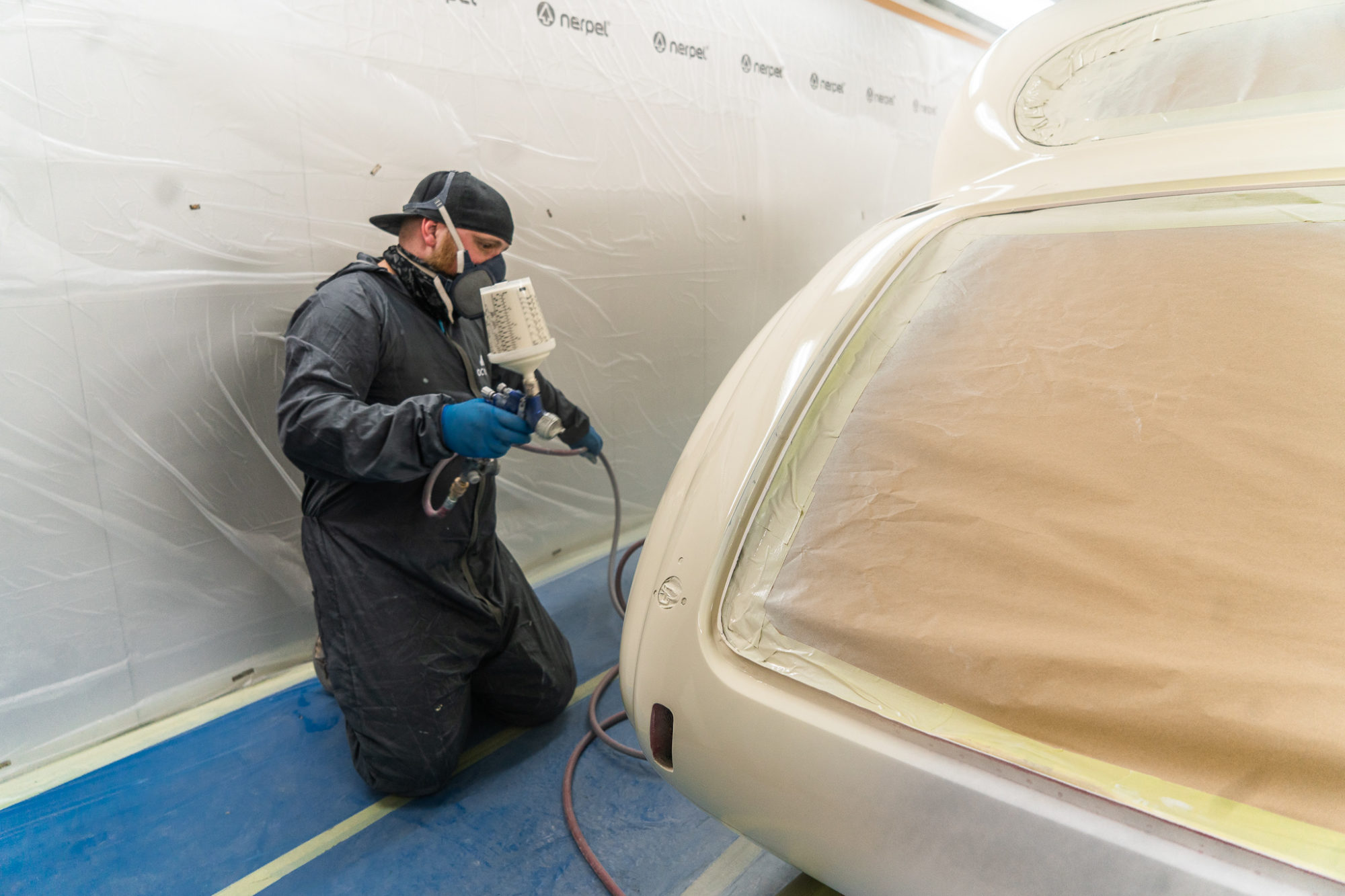 31.03.2021 chris painting Jaguar MKVII 01 1