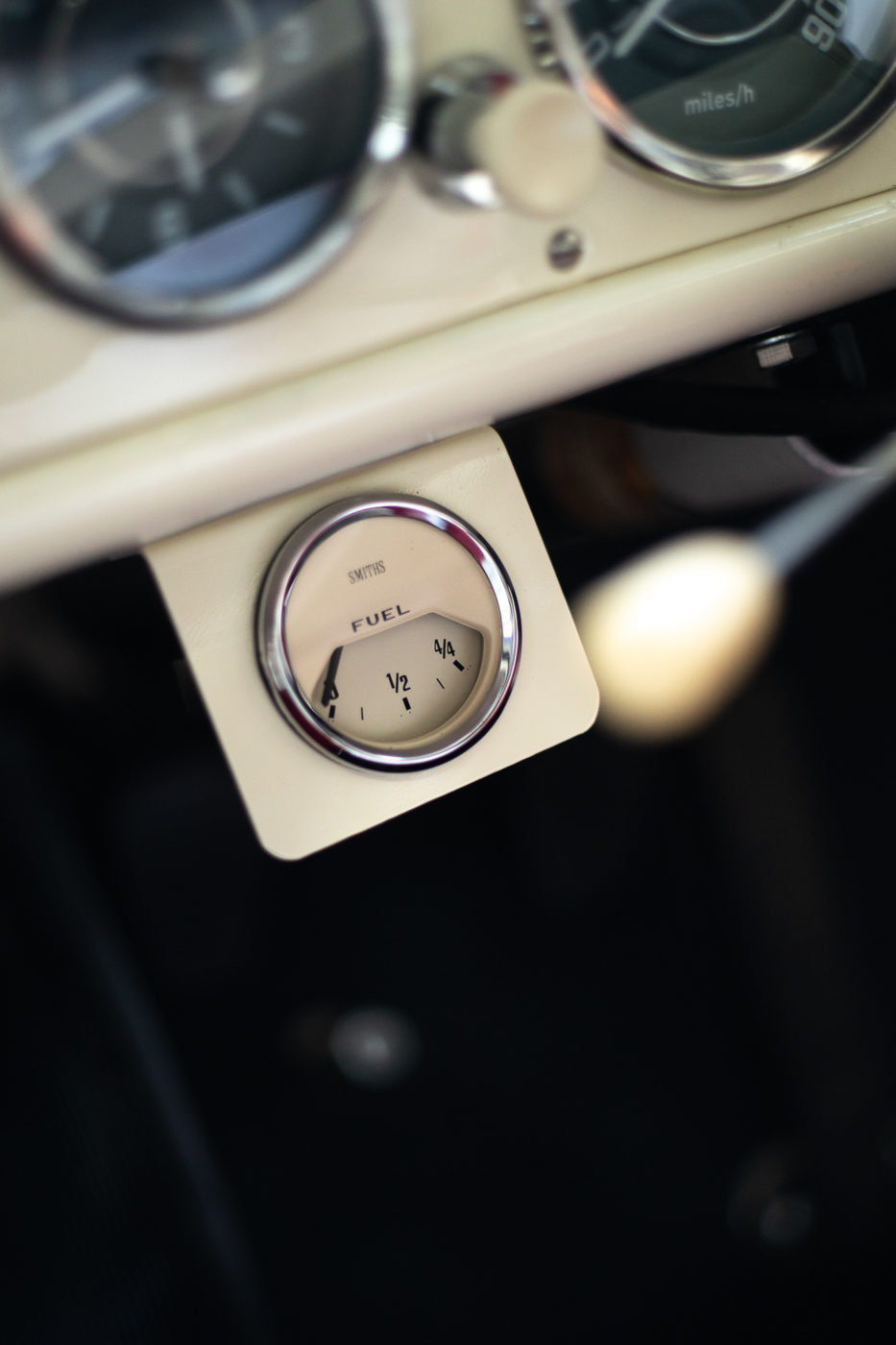 01042021 Amphicar Fuel Gage 3 1