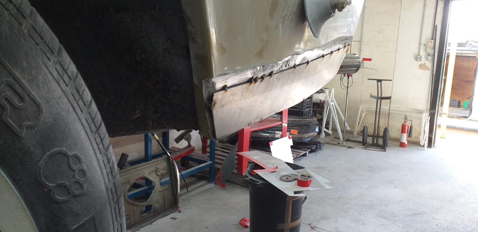 050919 Rolls Royce Corniche Bodywork Repair 26 1