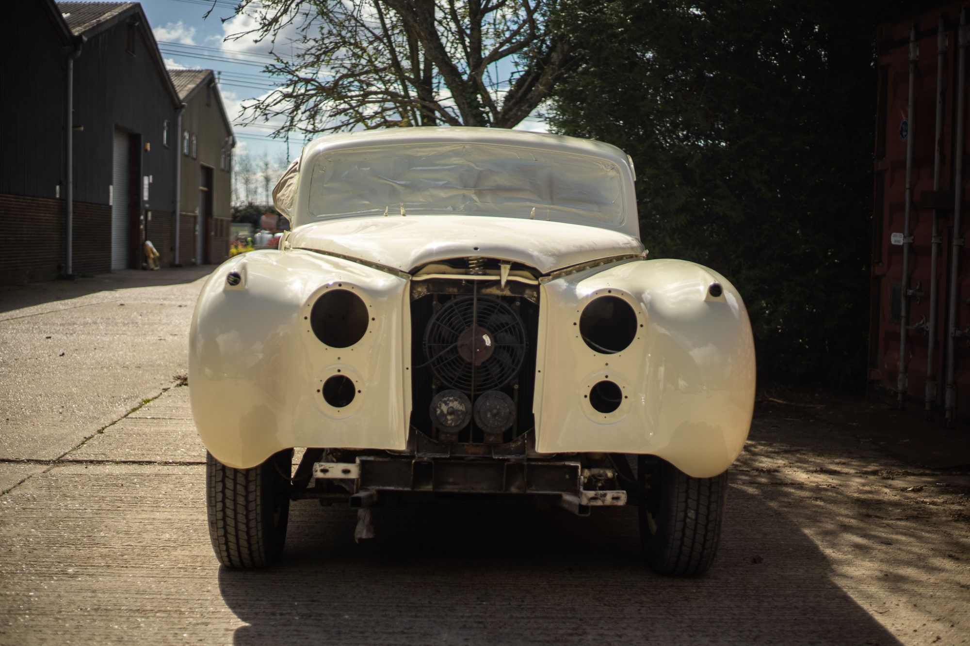 06.04.2021 Jaguar MKVII painted 3