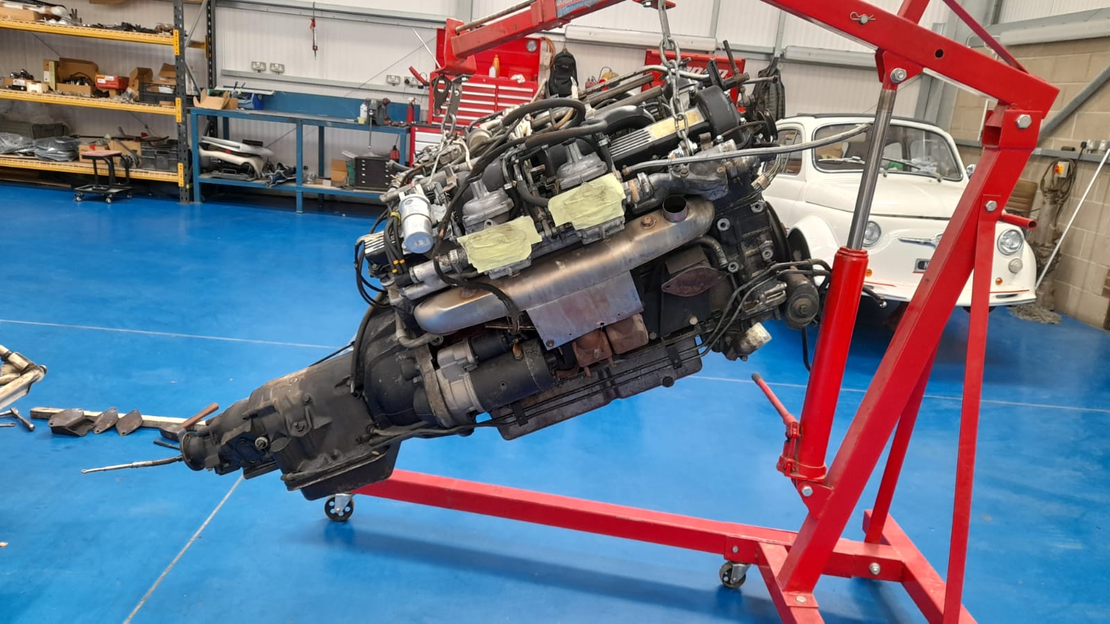 07042021 Jaguar E Type White removing the engine and gearbox 6 1