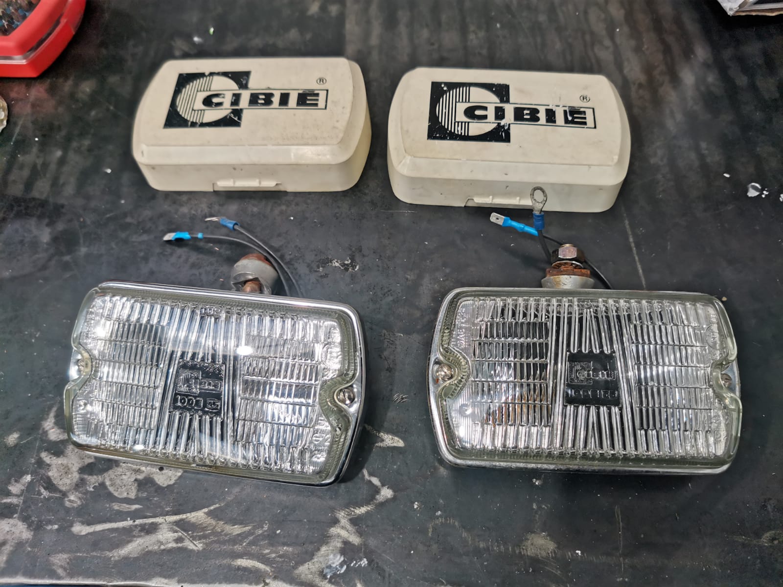 07042021 Triumph TR7 lights 6 1 1