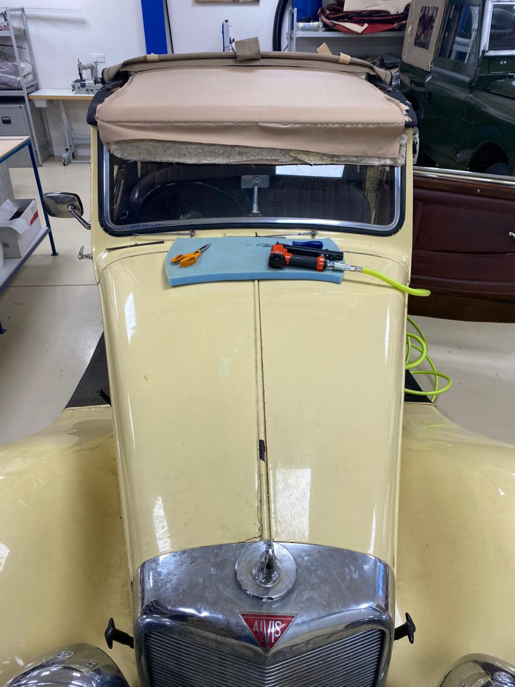 09042021 Alvis headliner finished brian 9 1