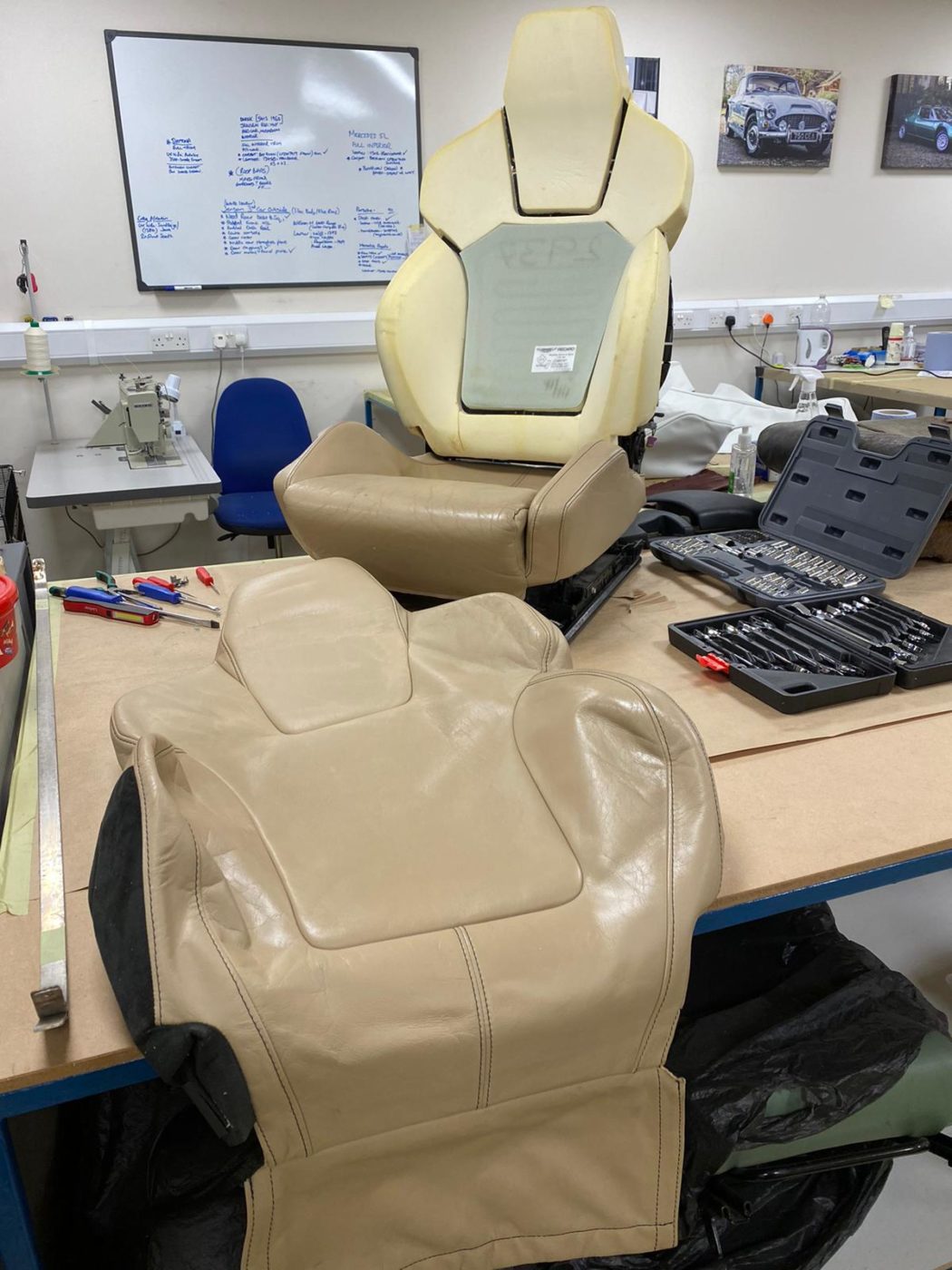 09042021 DB9 Aston Martin Craigs seats 27 1