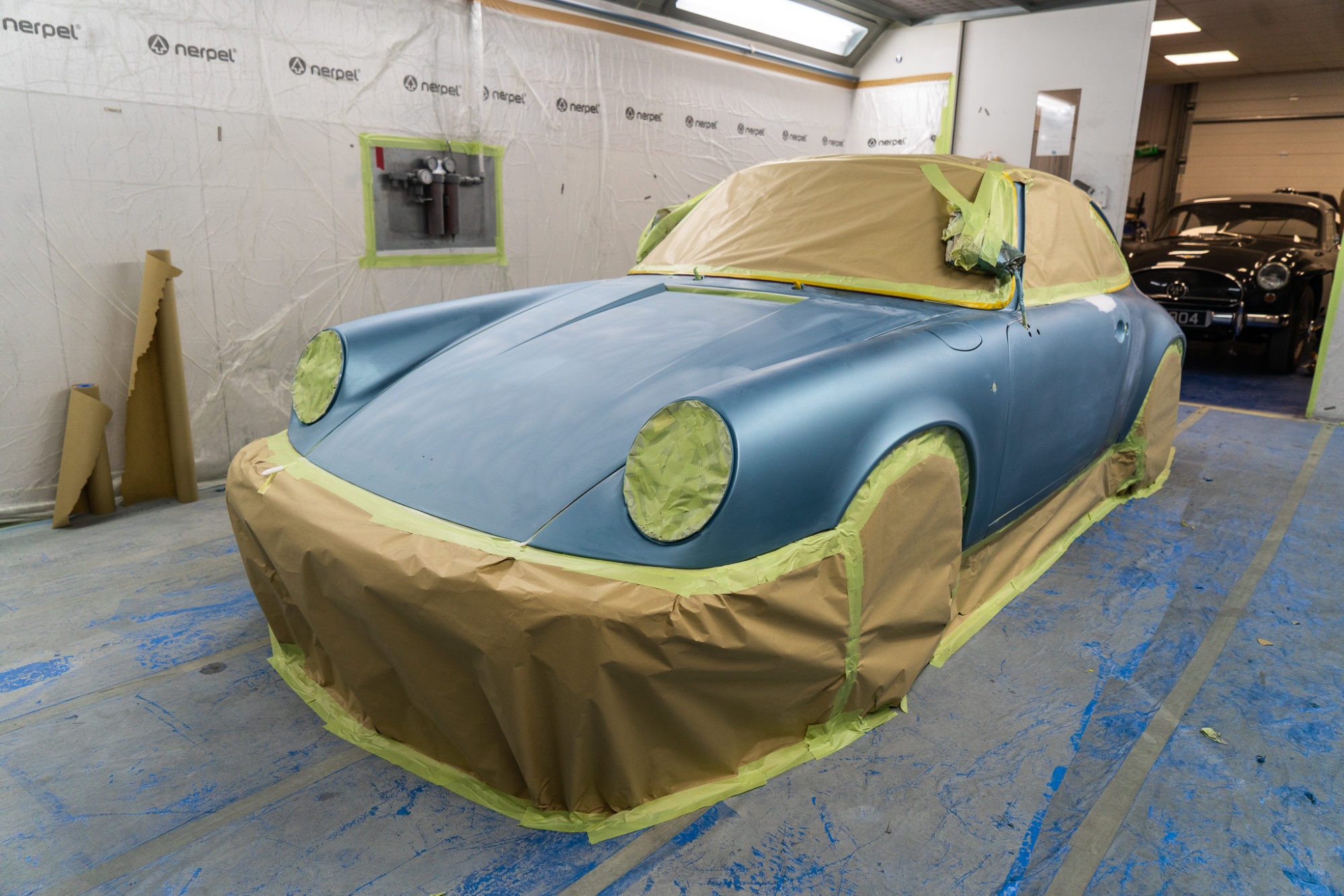 13042021 Porsche 911SC prepped for paint 13 1