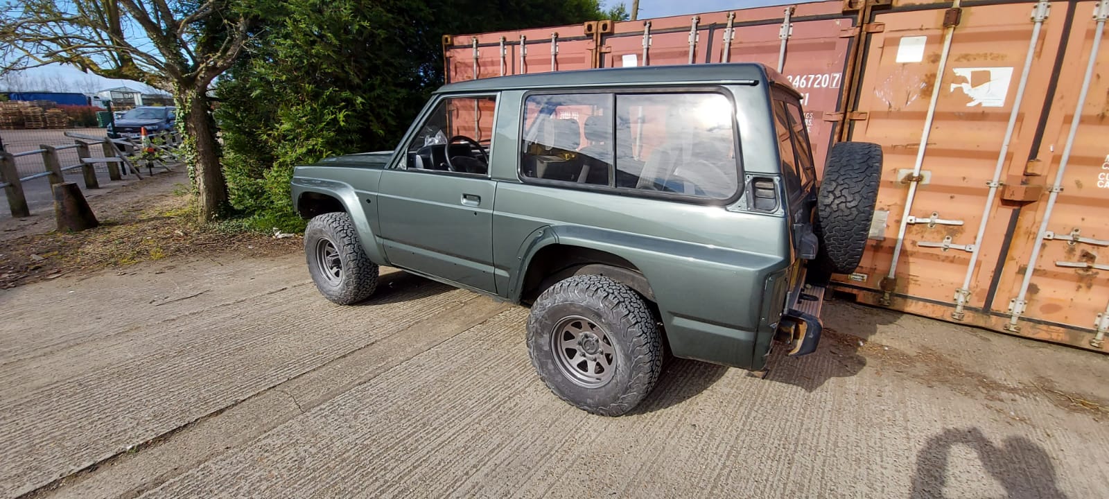 14042021 Nissan Patrol painted panels back on and flatten and polished ready for fitting up 3 1