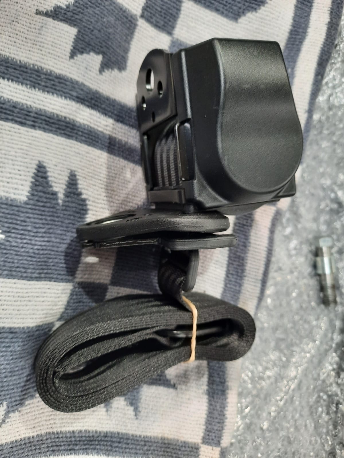 14042021 TR5 seatbelts fitted 2 1