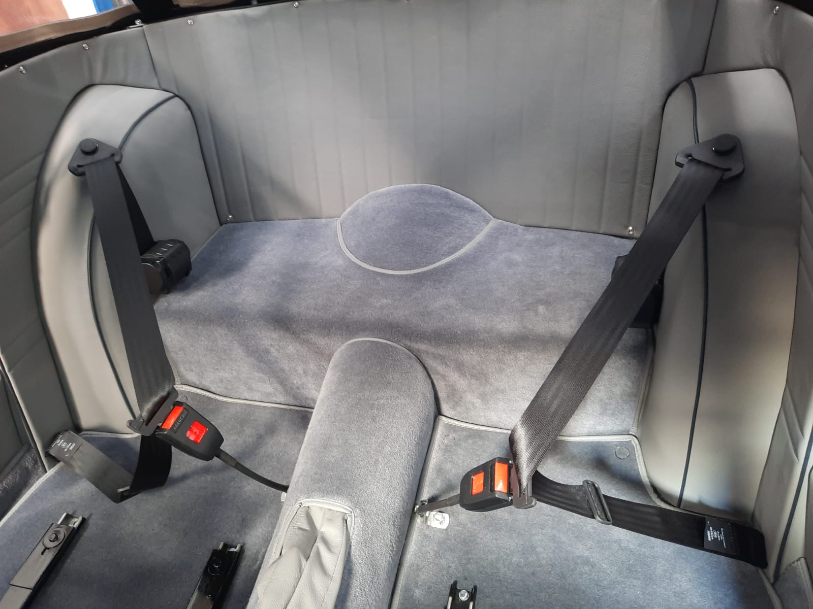 14042021 TR5 seatbelts fitted 5 1
