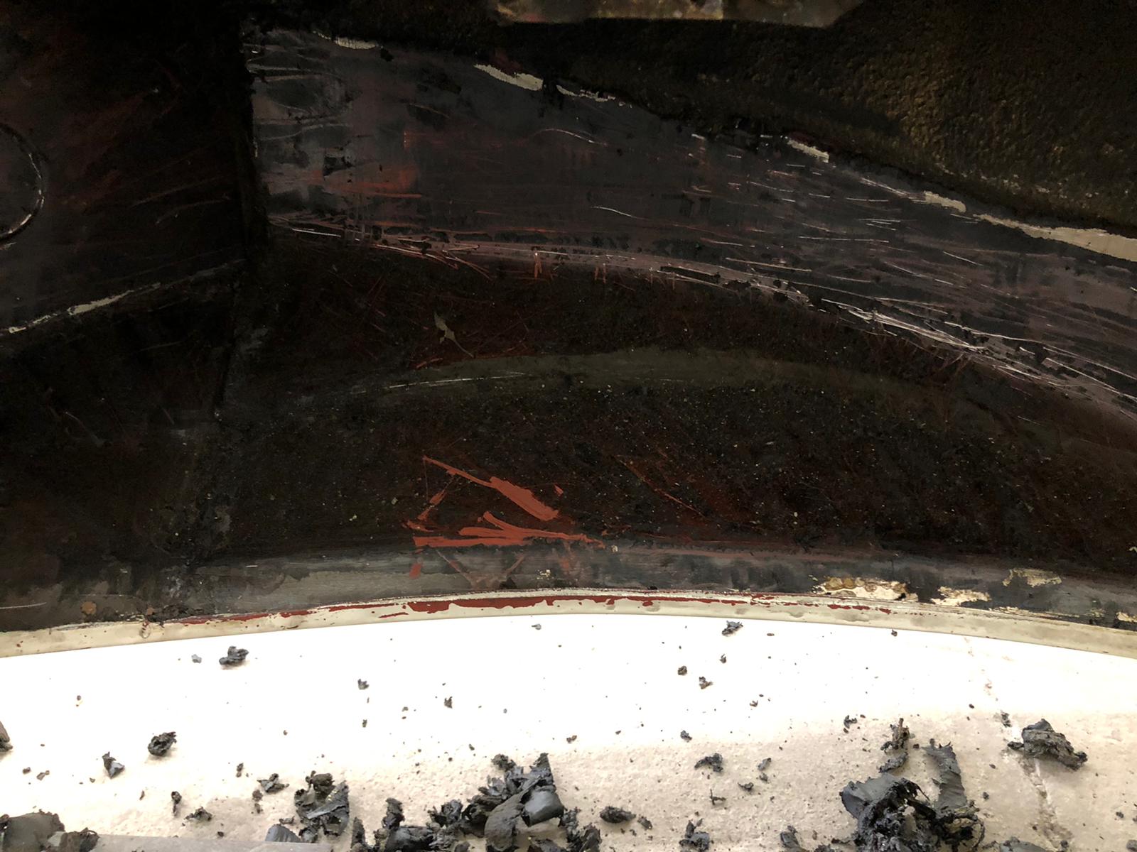 14042021 White Etype 1973 Scrape body shellremove under sealer and sound deadening for media blasting 15 2