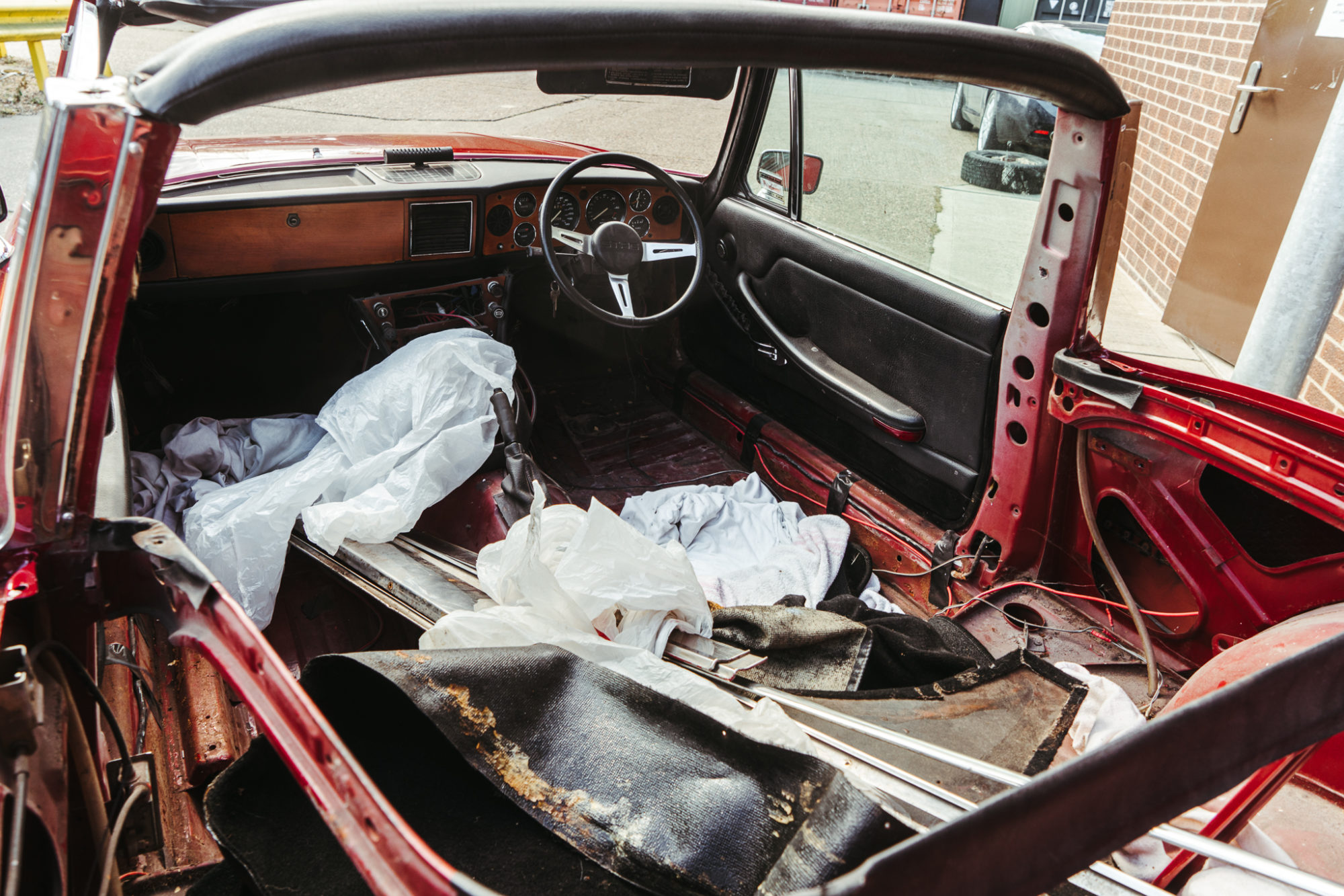 1973 Maroon Stag arrival 12