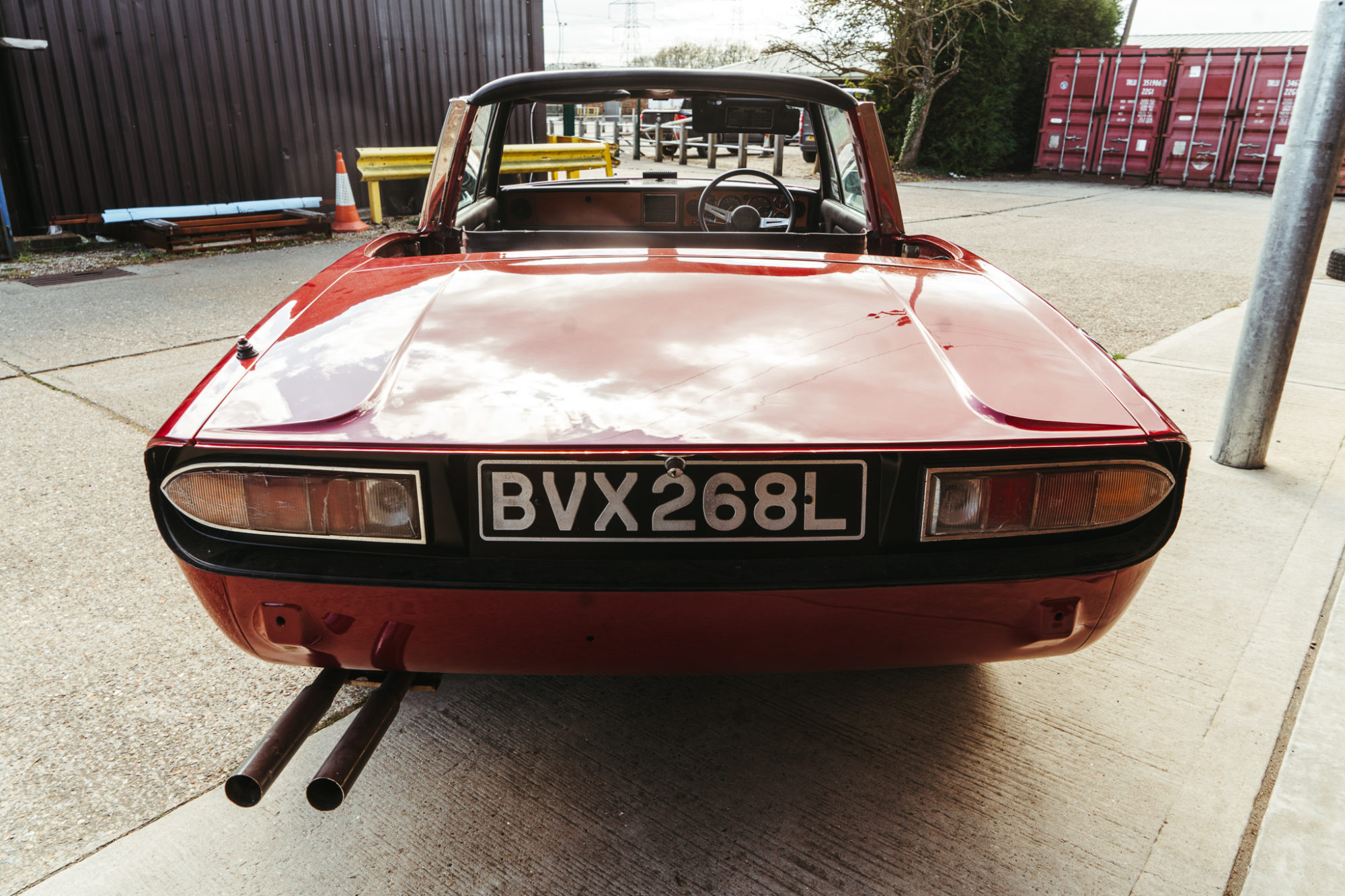 1973 Maroon Stag arrival 13