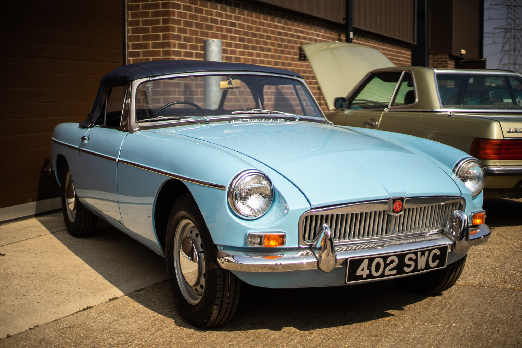 20 04 2021 1963 Blue MGB arrival 37 17